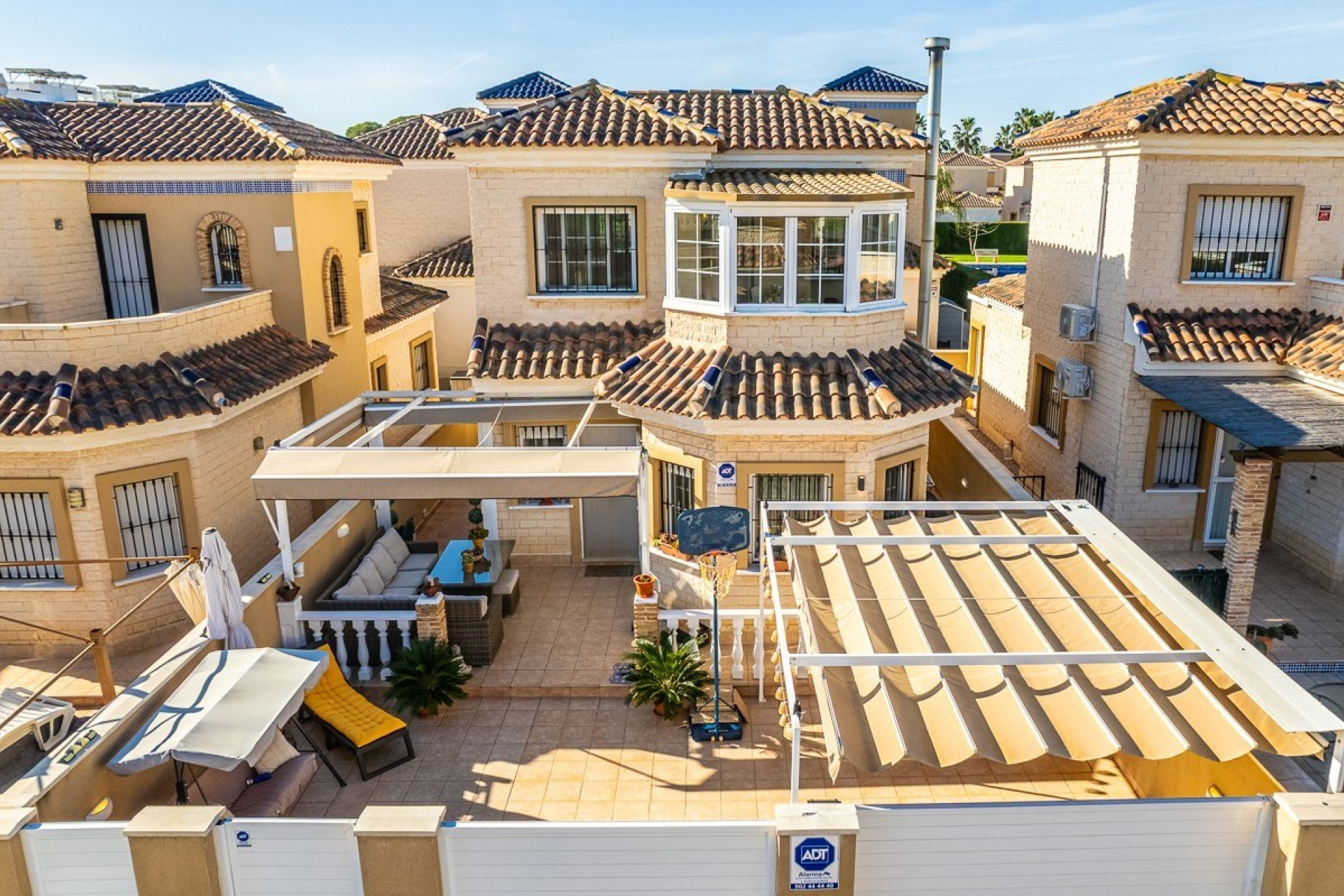 Herverkoop - Villa -
Guardamar del Segura - Guardamar - El Raso