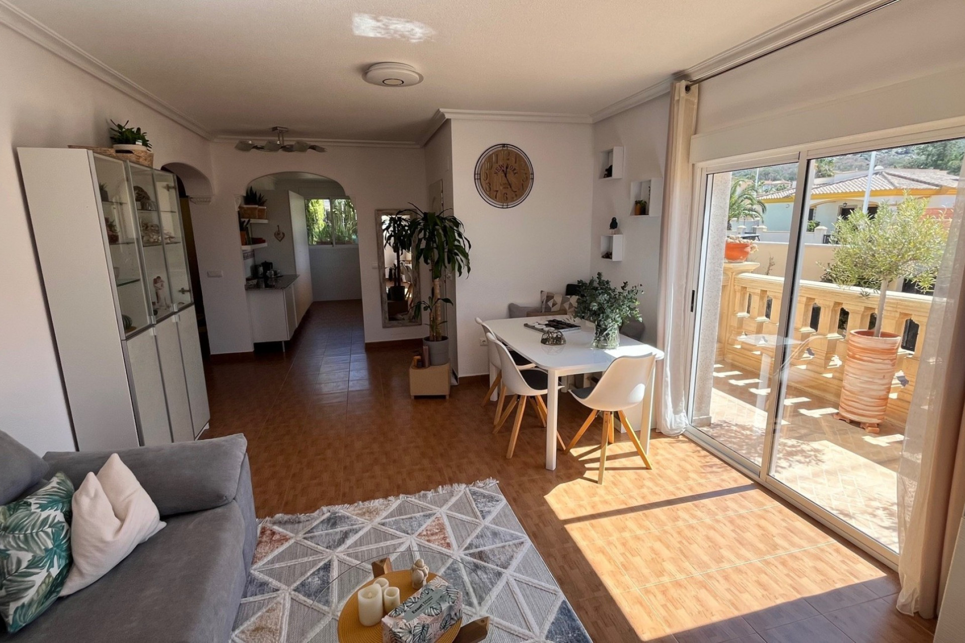 Herverkoop - Villa -
Hondón de las Nieves - Urbaniz La Montañosa