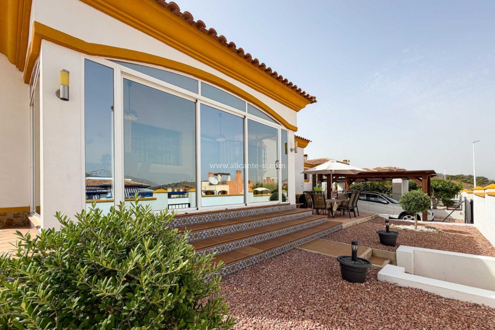 Herverkoop - Villa -
Hondón de las Nieves - Urbaniz La Montañosa