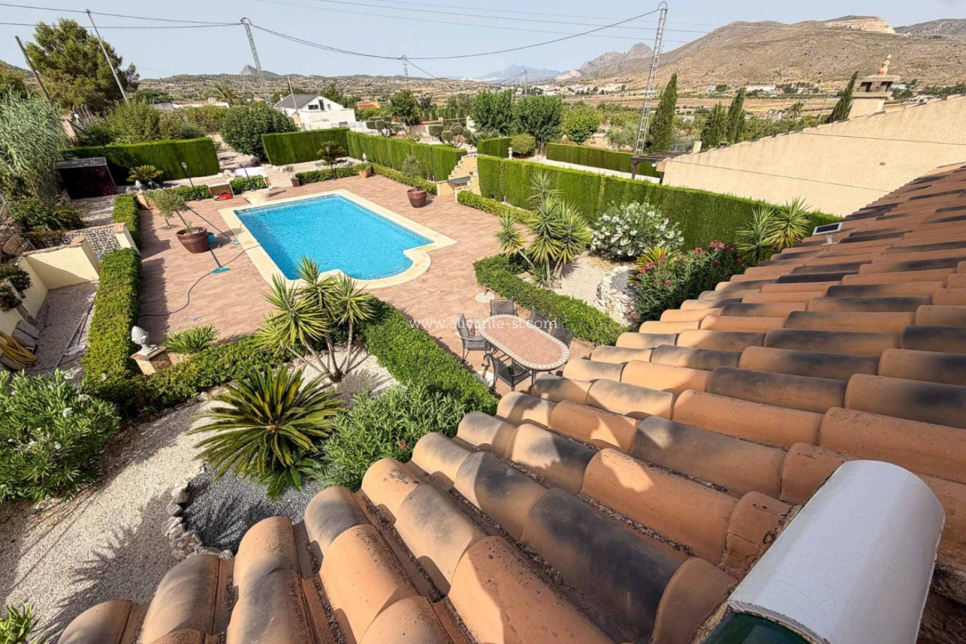 Herverkoop - Villa -
Hondón de los Fráiles - HONDON DE LOS FRAILES