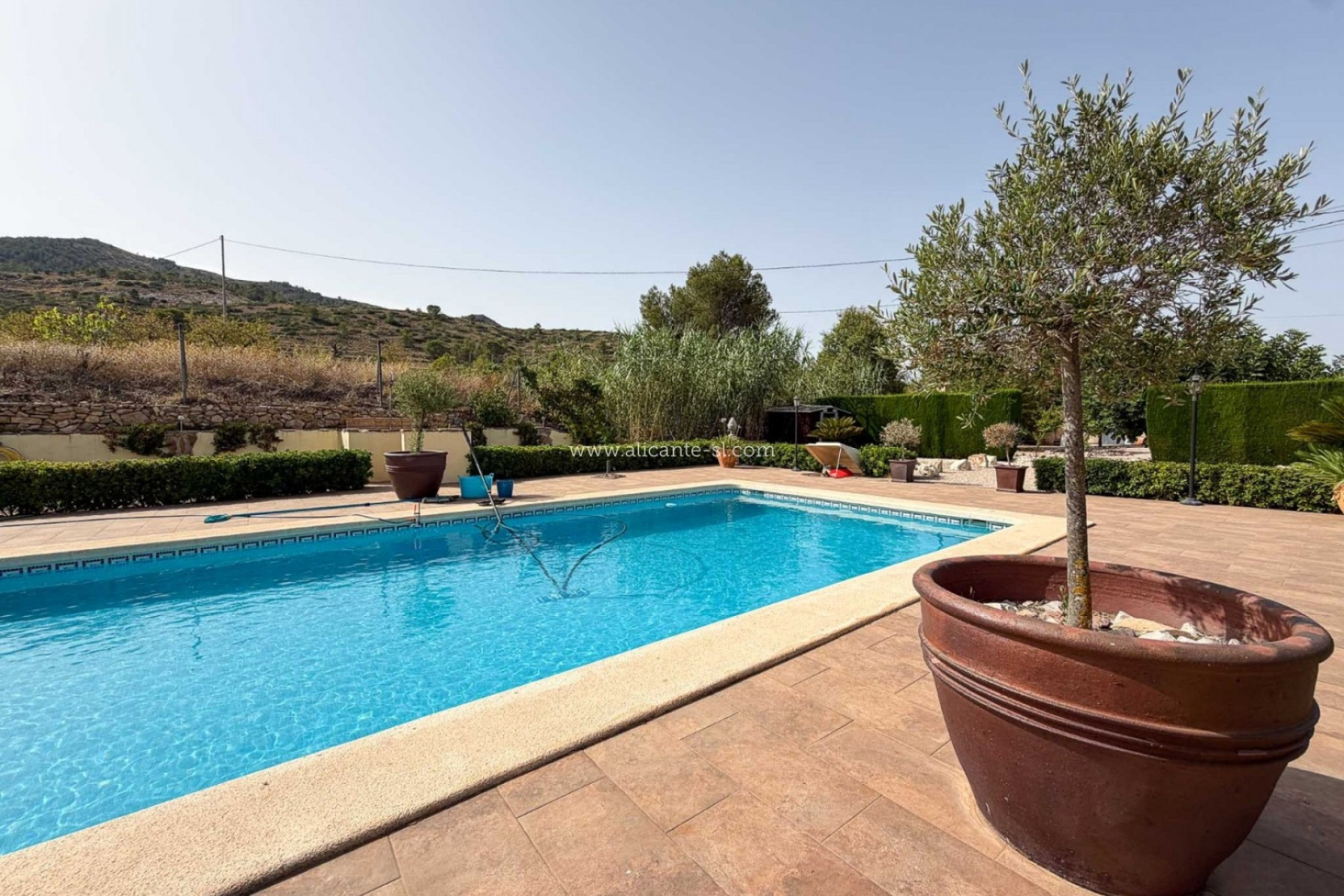 Herverkoop - Villa -
Hondón de los Fráiles - HONDON DE LOS FRAILES