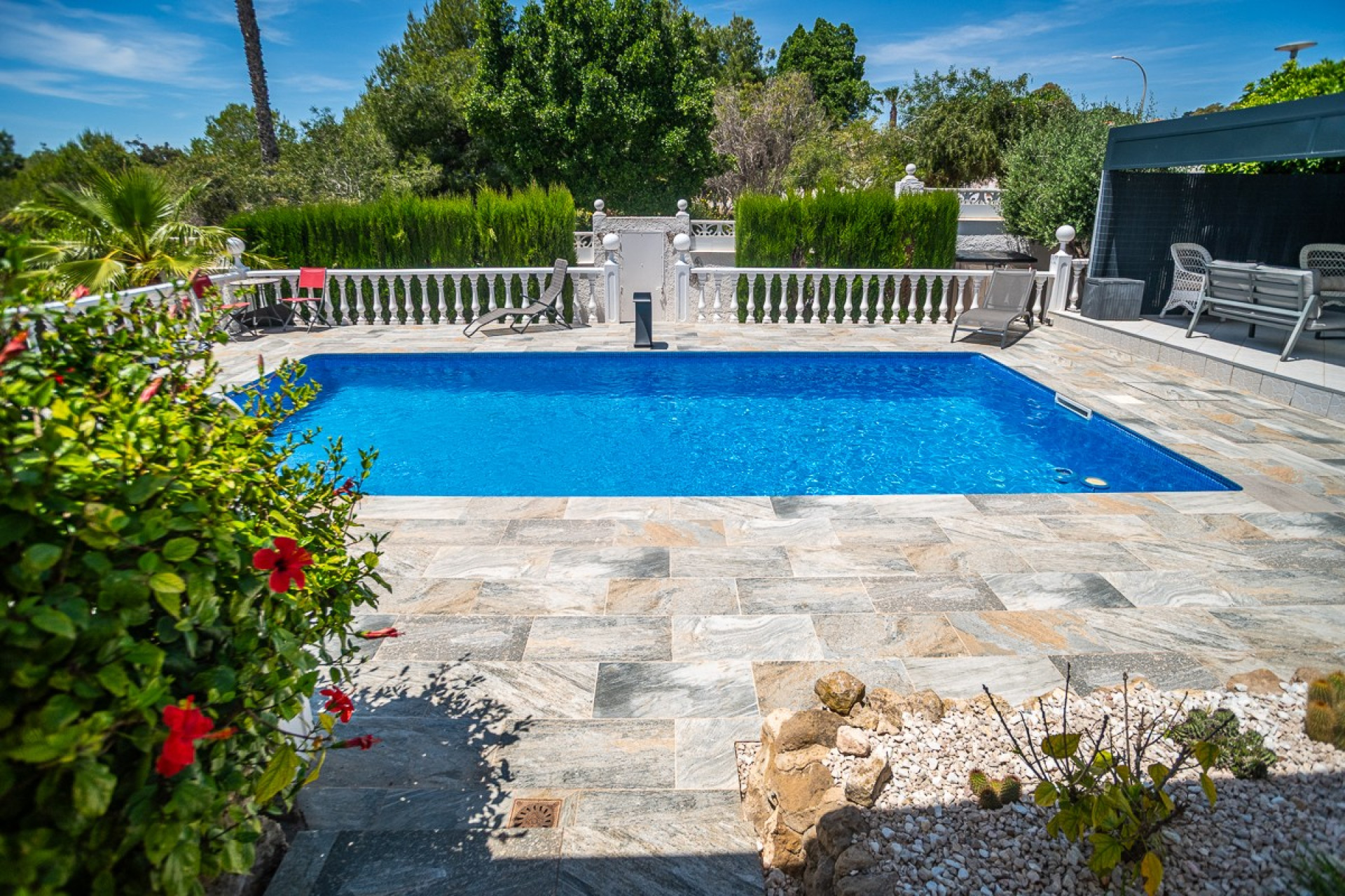 Herverkoop - Villa -
La Marina - Costa Blanca