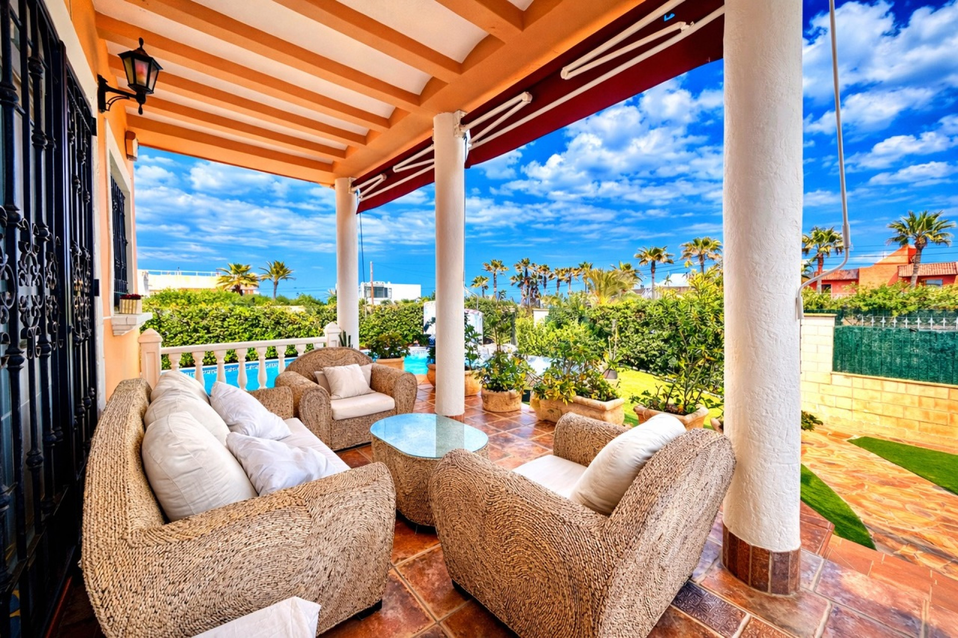 Herverkoop - Villa -
La Mata