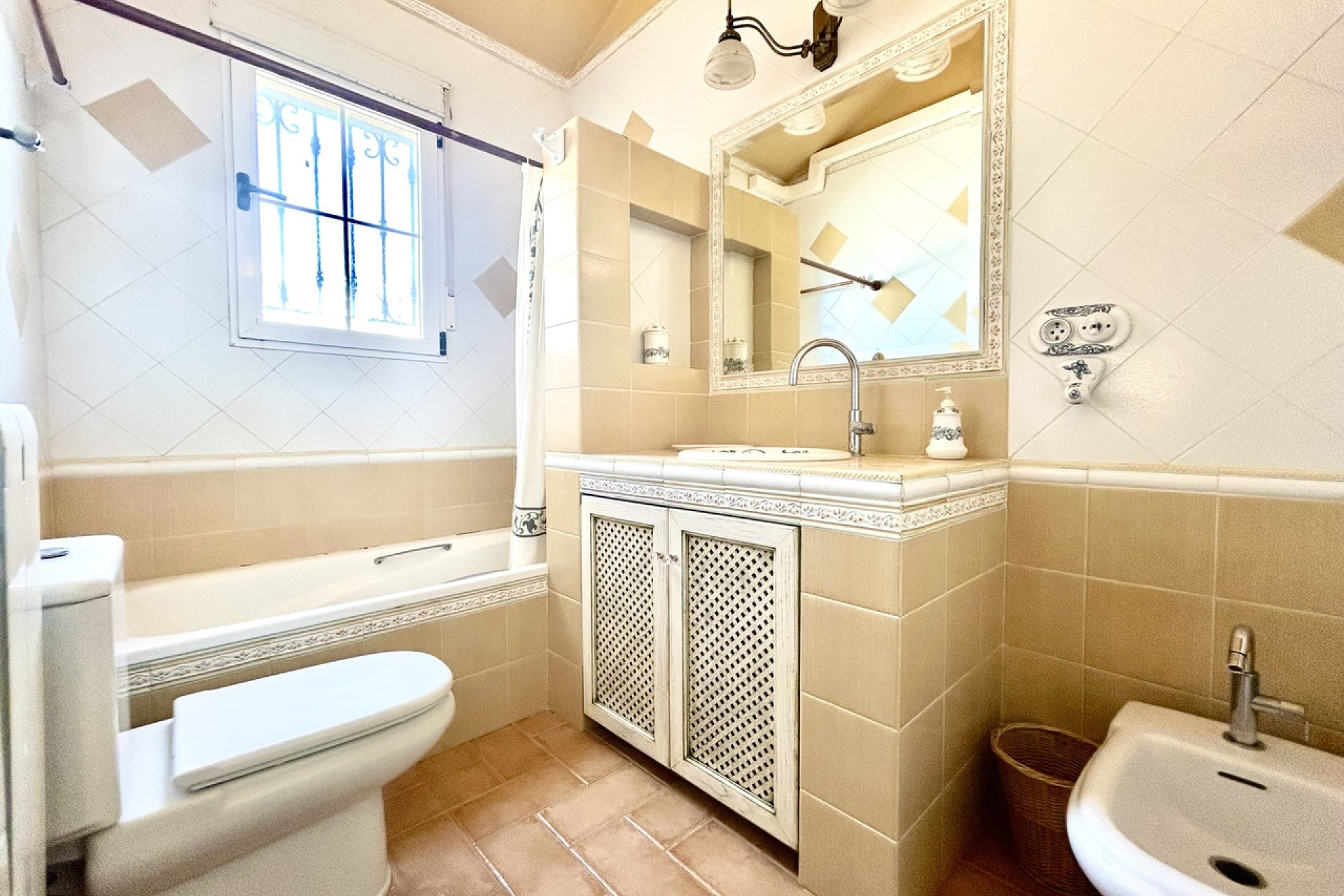 Herverkoop - Villa -
La Mata