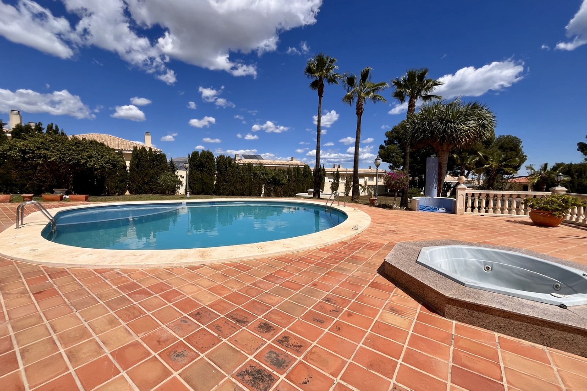 Herverkoop - Villa -
La Nucía - Costa Blanca