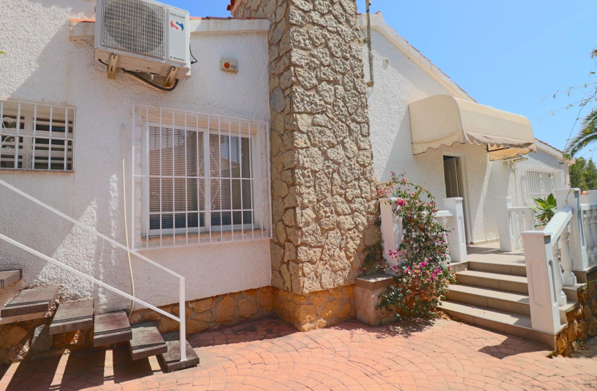 Herverkoop - Villa -
La Nucía - Pinar De Garaita