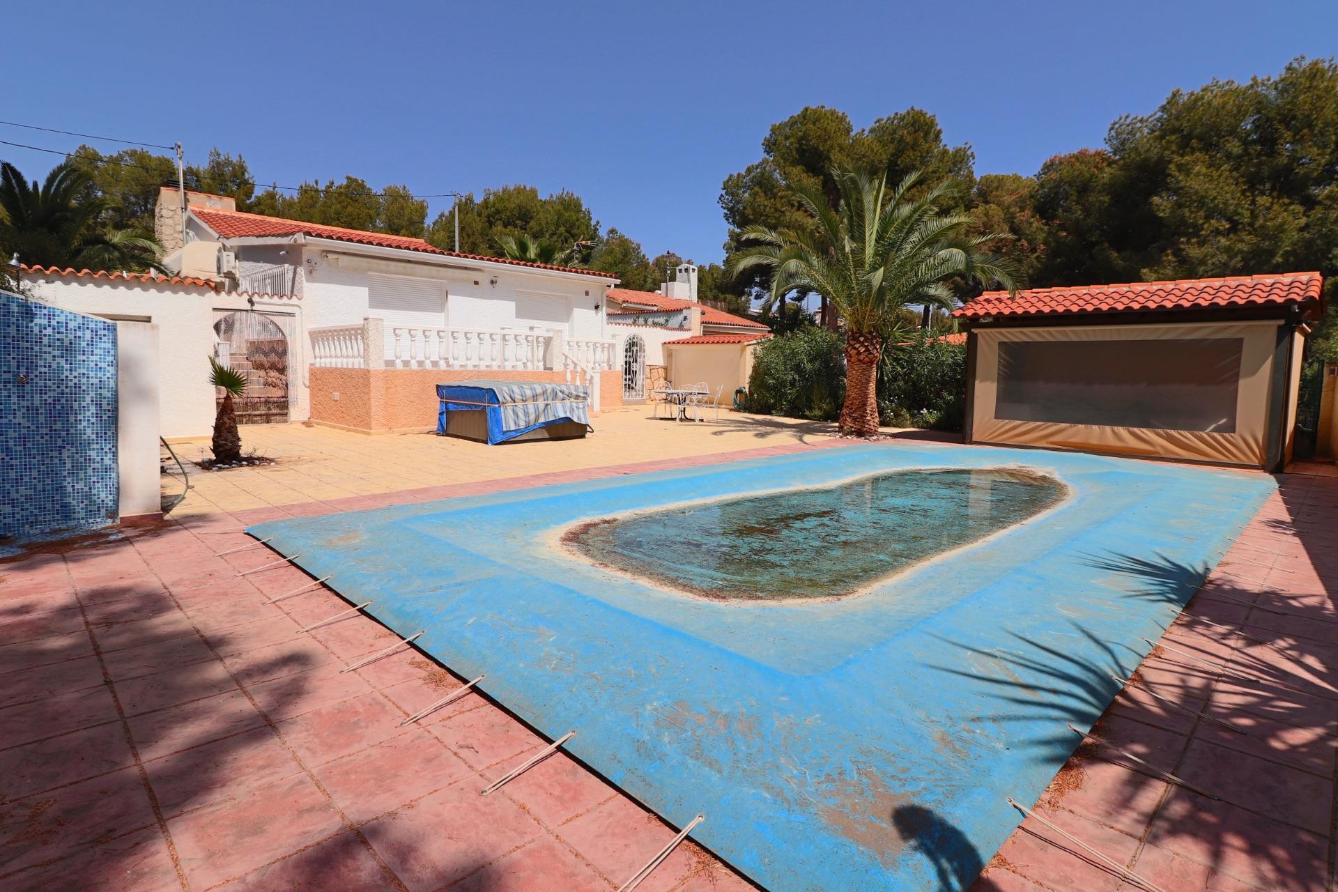 Herverkoop - Villa -
La Nucía - Pinar De Garaita