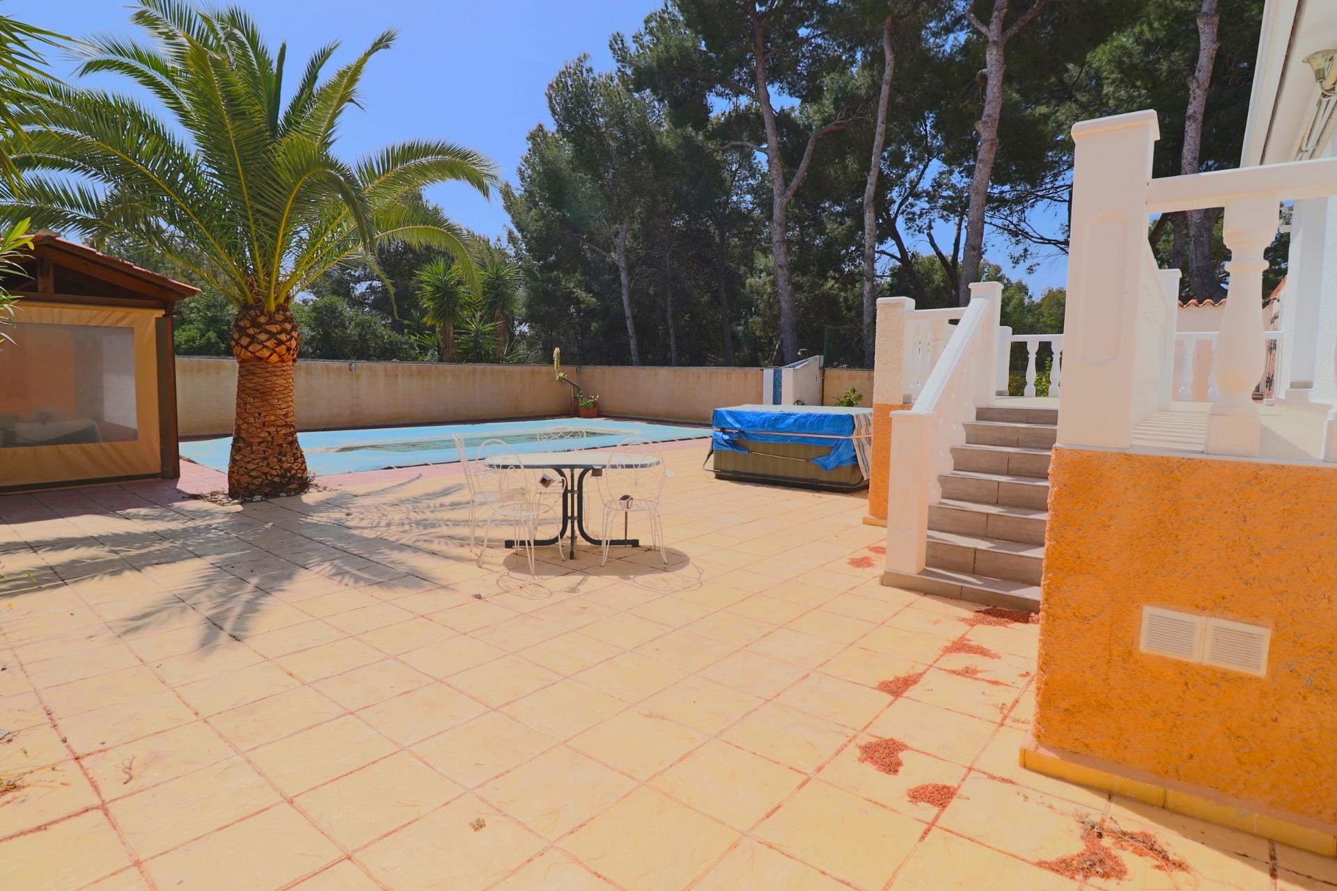 Herverkoop - Villa -
La Nucía - Pinar De Garaita