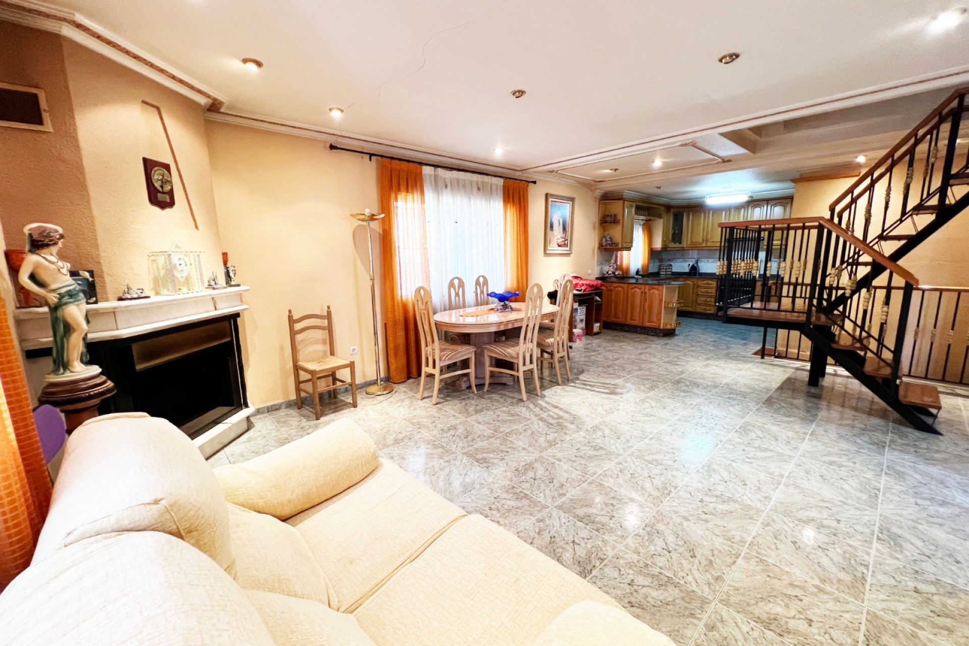 Herverkoop - Villa -
La Romana