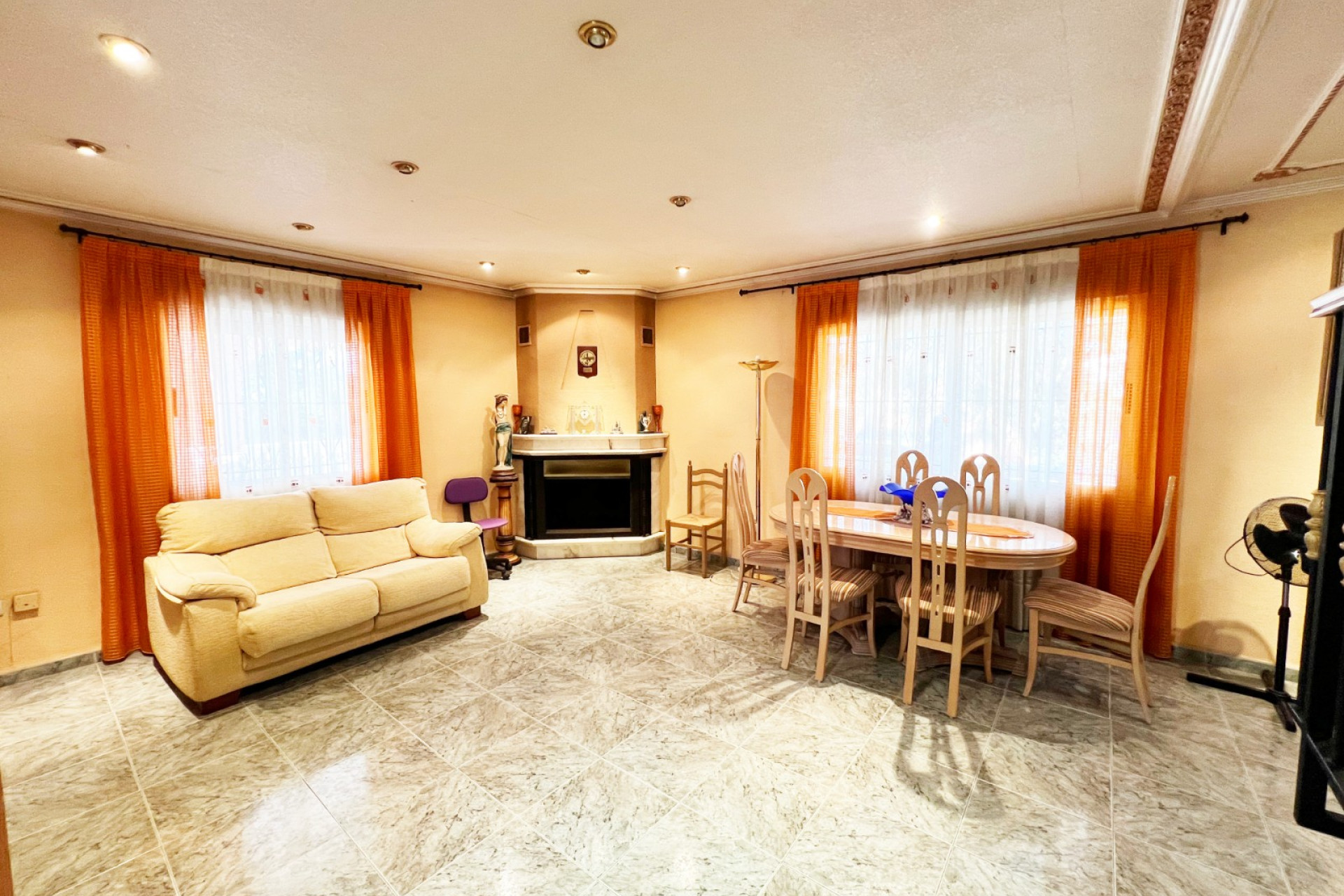 Herverkoop - Villa -
La Romana