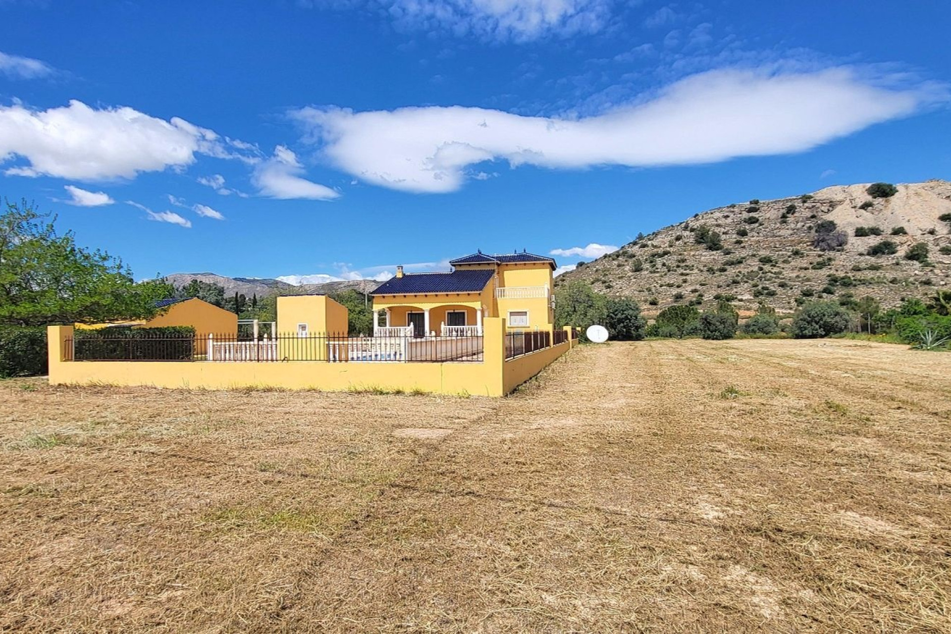 Herverkoop - Villa -
La Romana