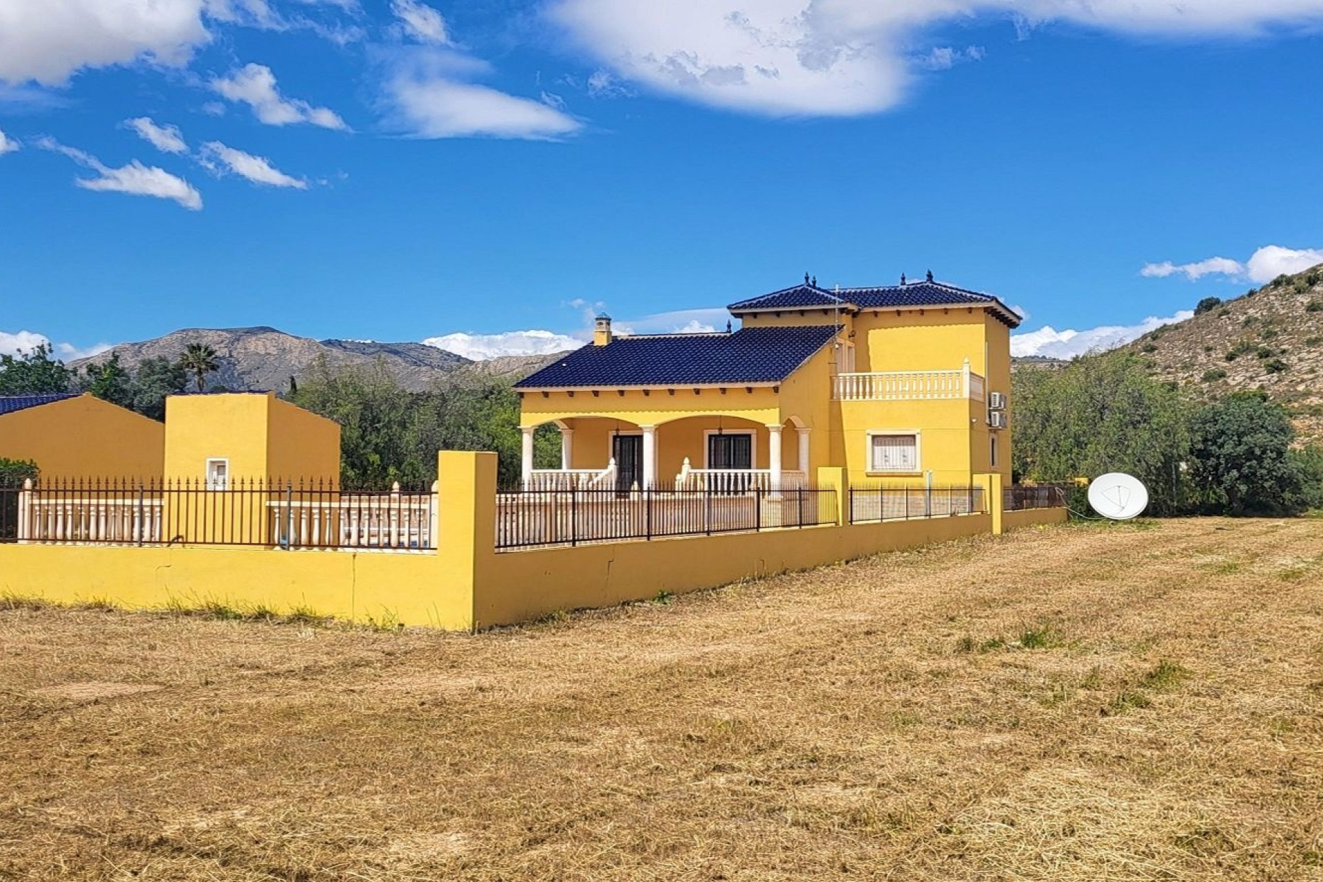 Herverkoop - Villa -
La Romana