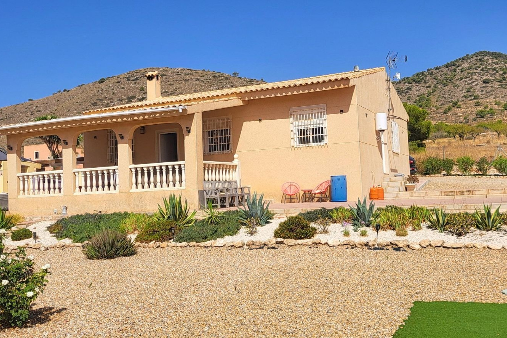 Herverkoop - Villa -
La Romana