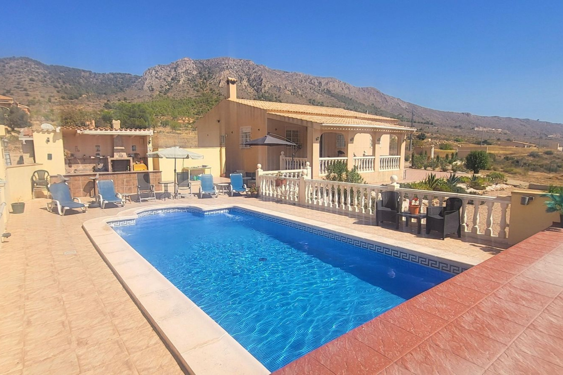 Herverkoop - Villa -
La Romana