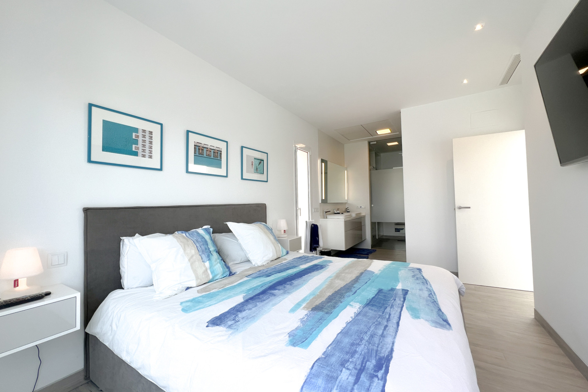 Herverkoop - Villa -
Las Colinas Golf Resort