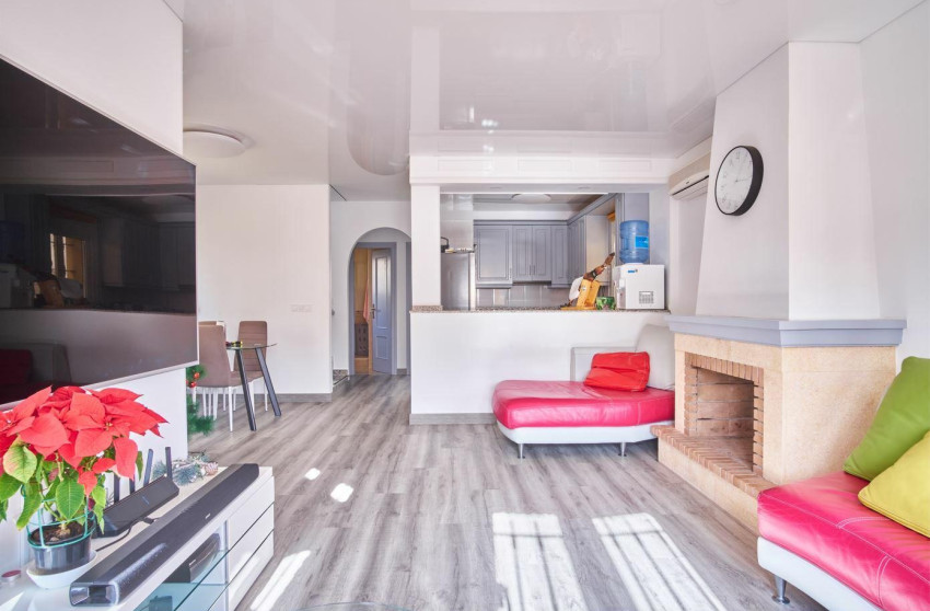 Herverkoop - Villa -
Los Montesinos - Costa Blanca
