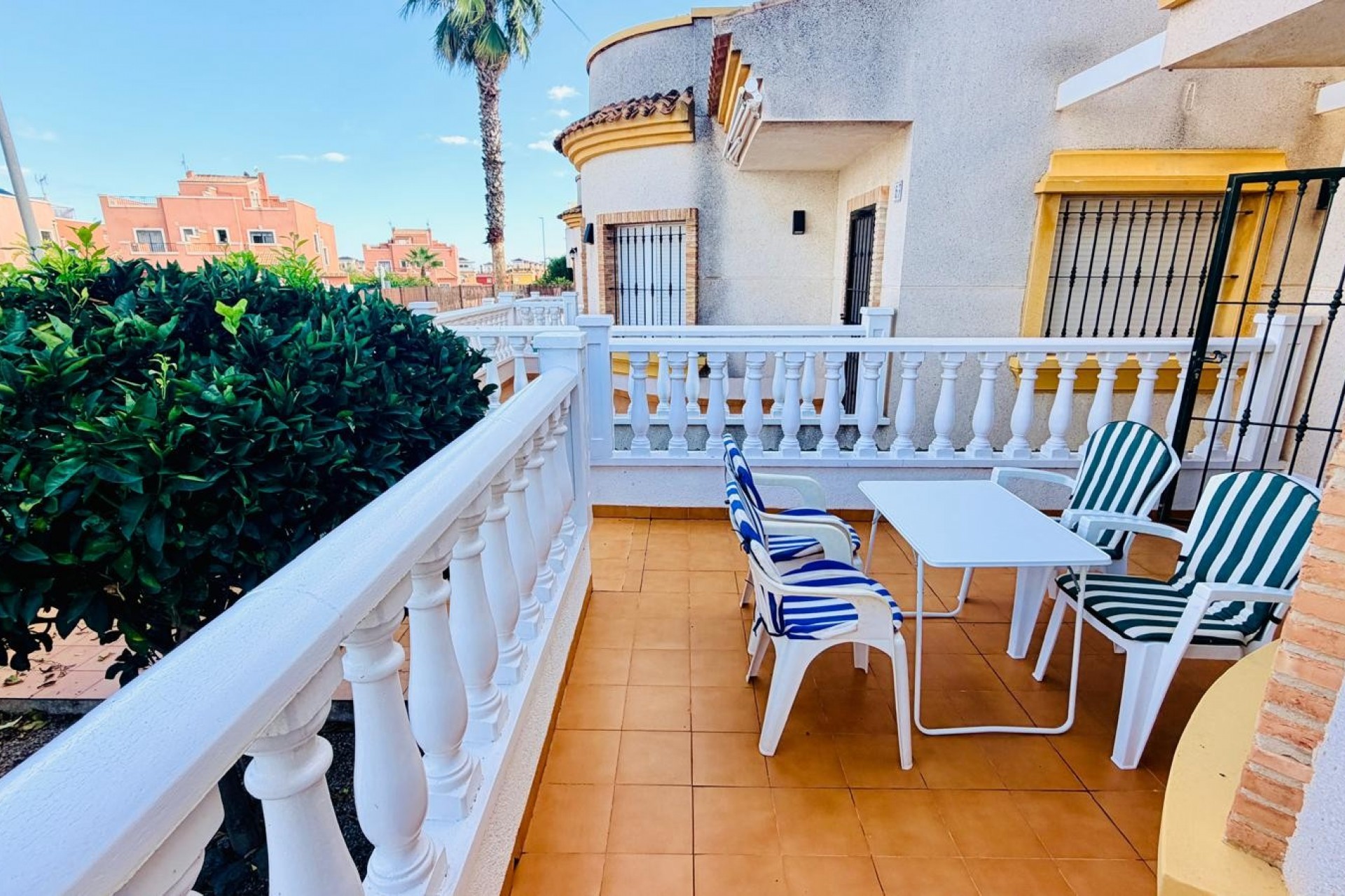 Herverkoop - Villa -
Los Montesinos - La Herrada