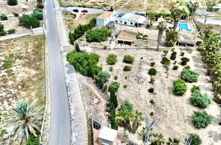 Herverkoop - Villa -
Los Montesinos