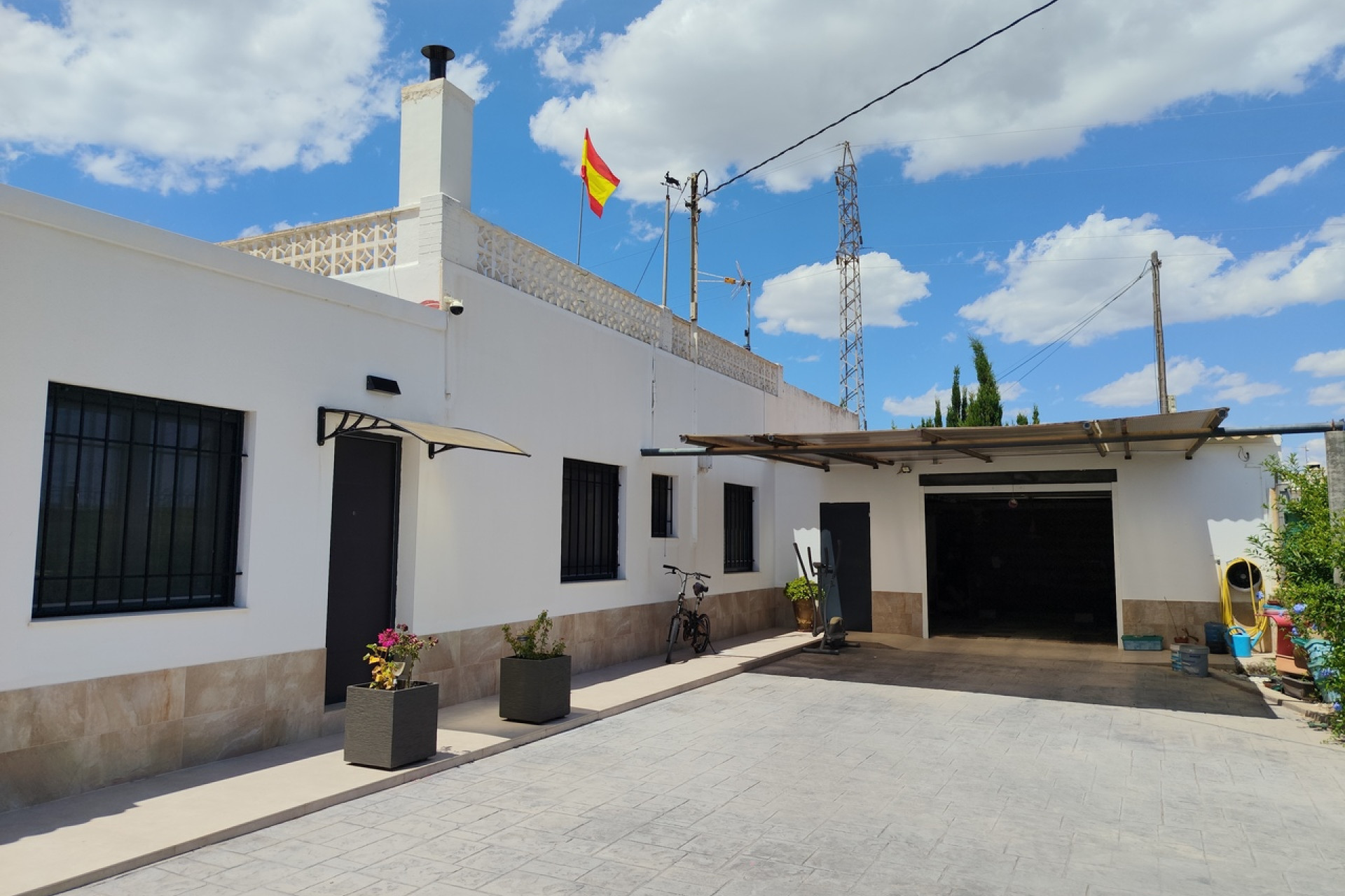 Herverkoop - Villa -
Los Montesinos