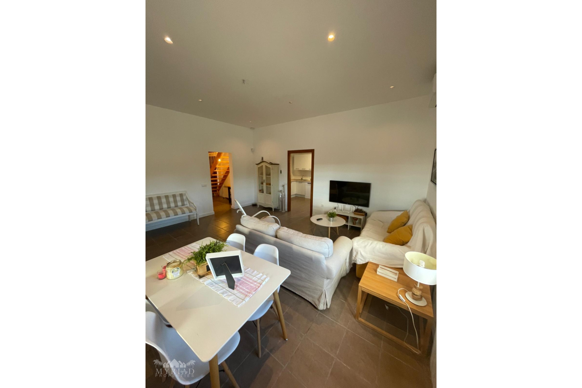 Herverkoop - Villa -
Macisvenda - Macisvenda Murcia