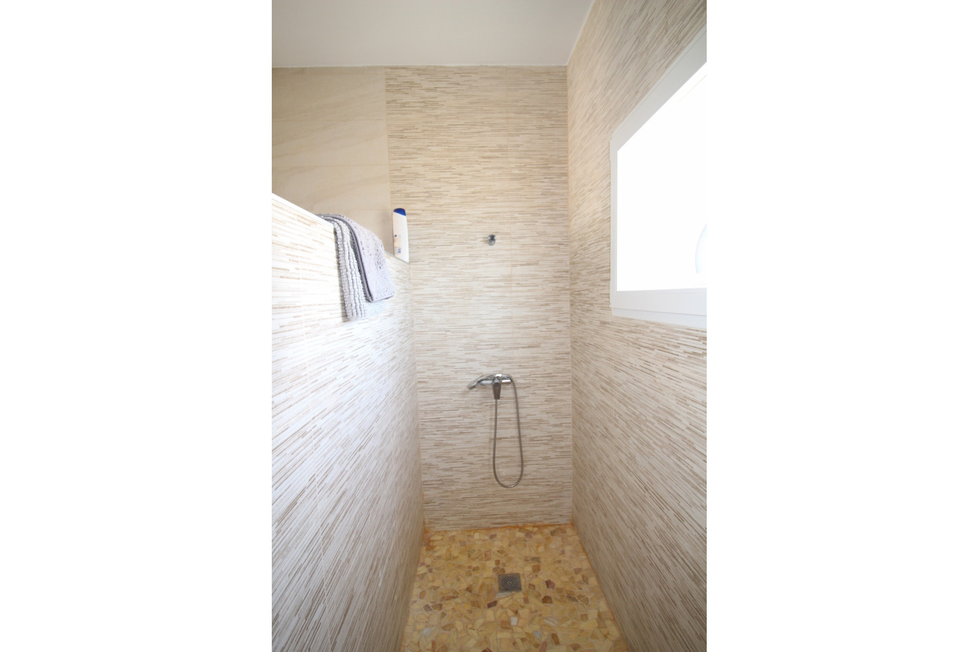 Herverkoop - Villa -
Macisvenda - MACISVENDA