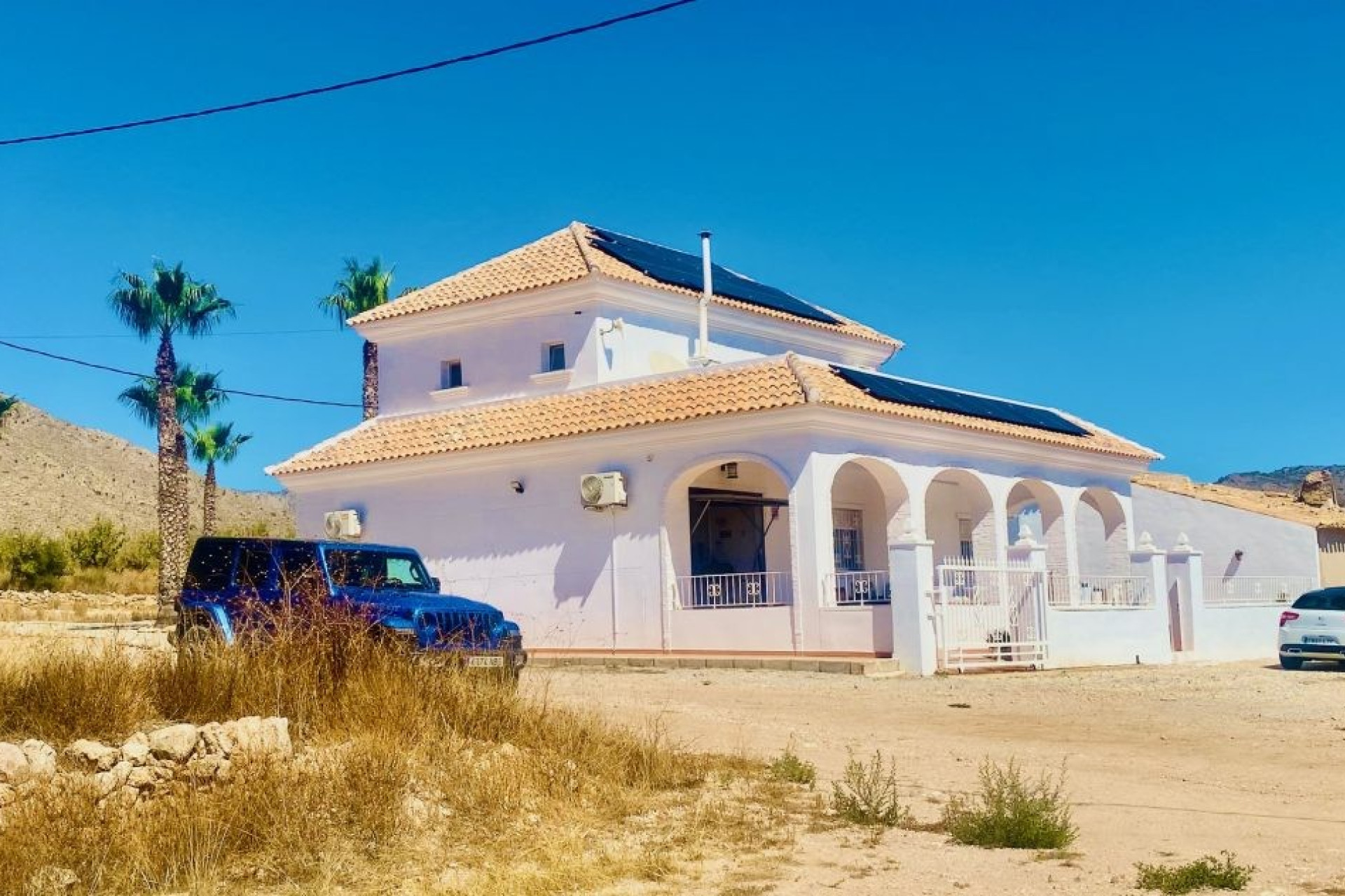 Herverkoop - Villa -
Macisvenda