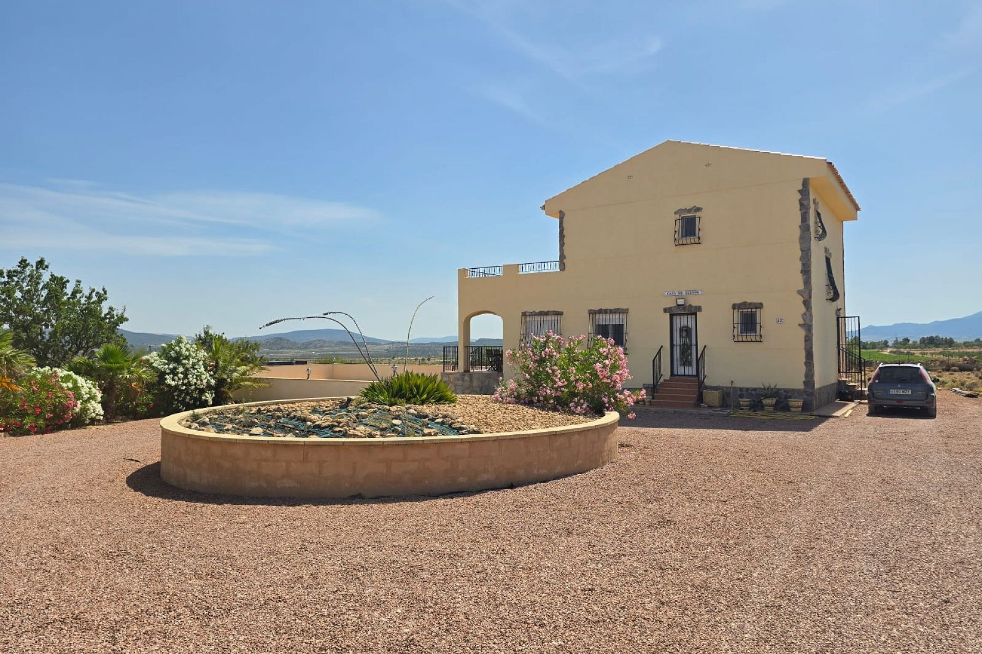 Herverkoop - Villa -
Mon&oacute;var - Monovar