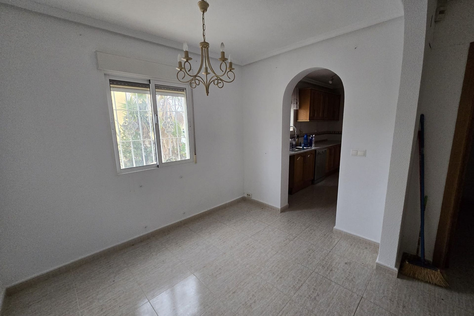 Herverkoop - Villa -
Monforte del Cid