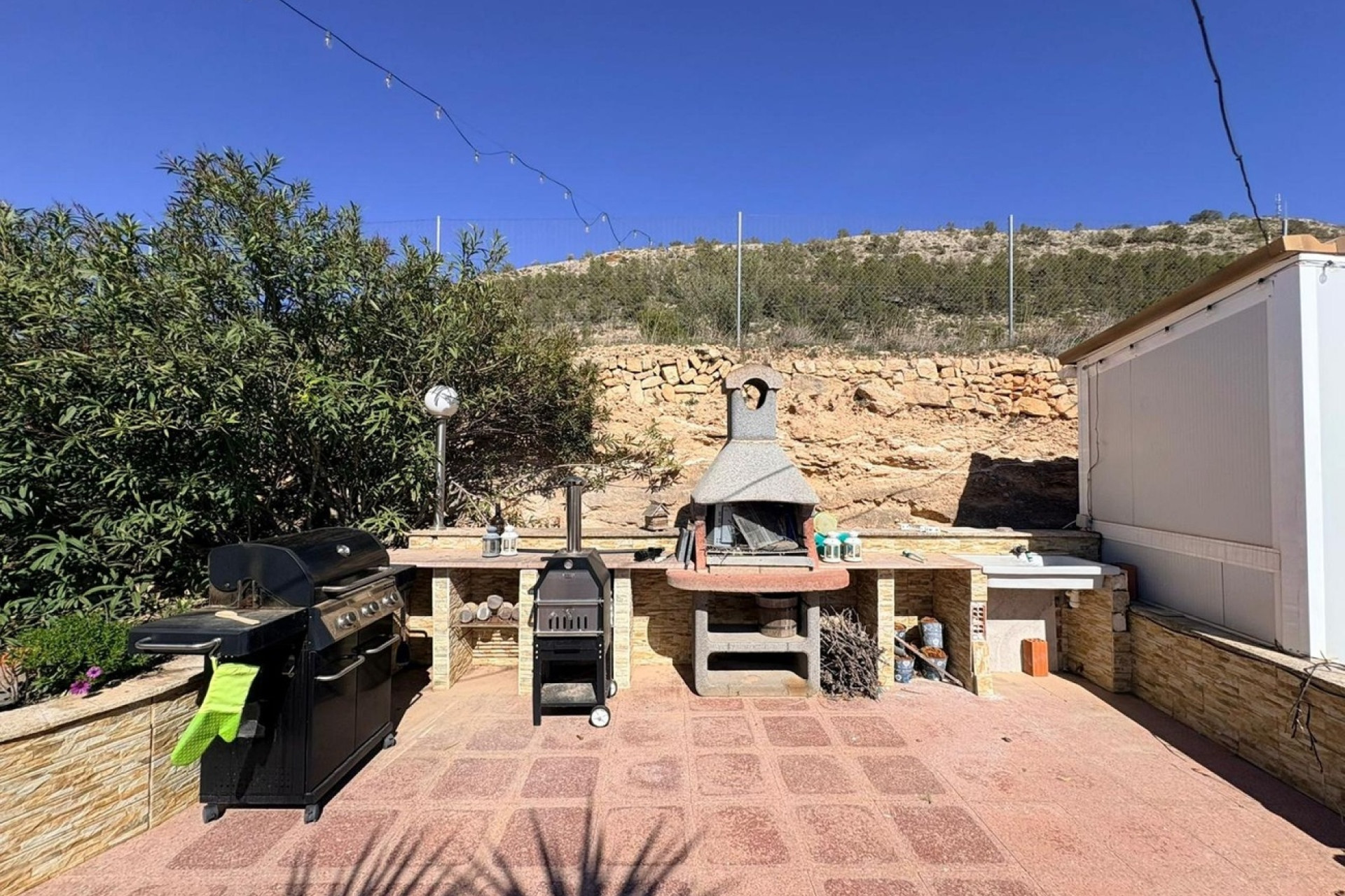 Herverkoop - Villa -
Monóvar/Monóver - Costa Blanca