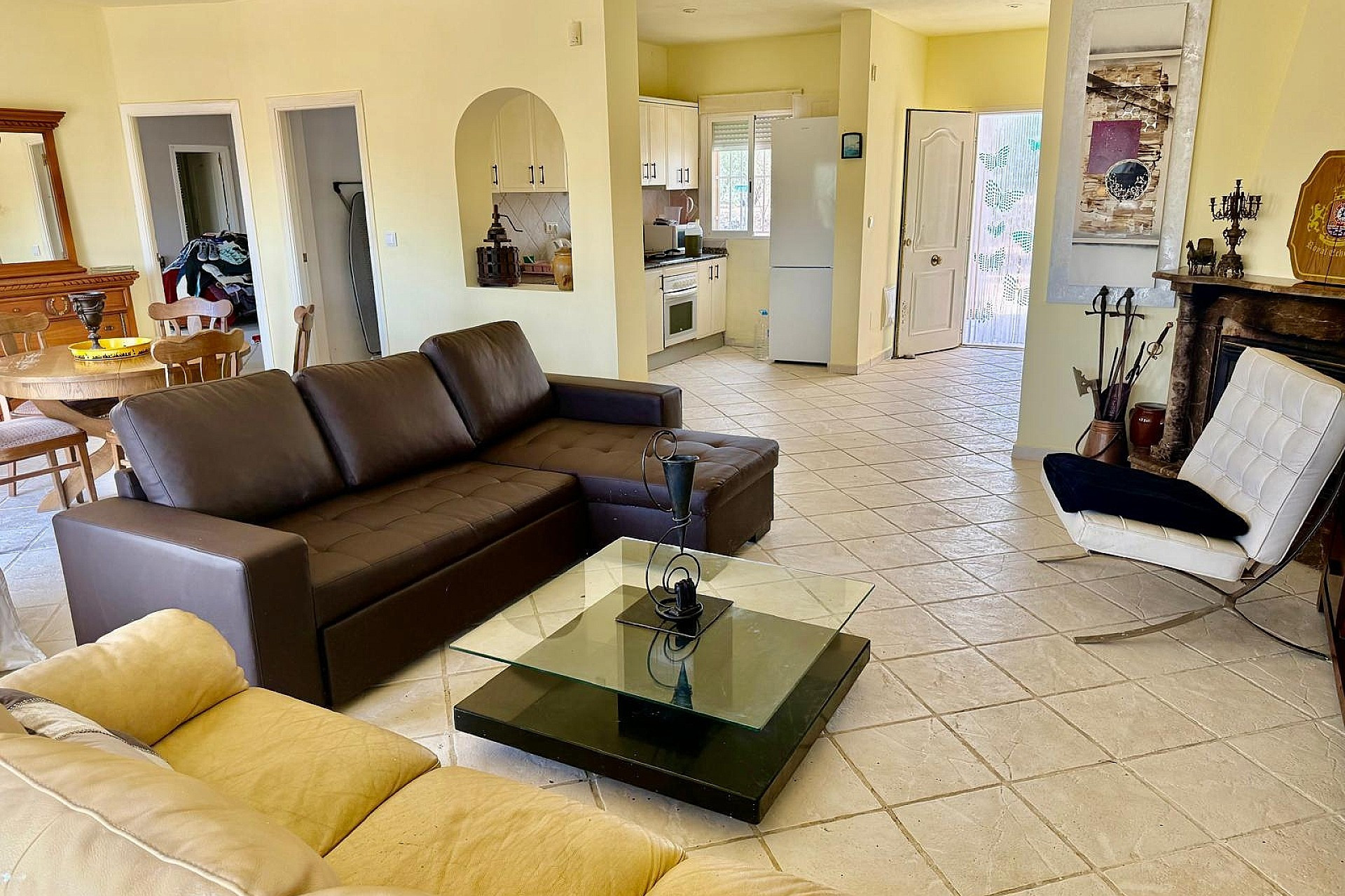 Herverkoop - Villa -
Onil