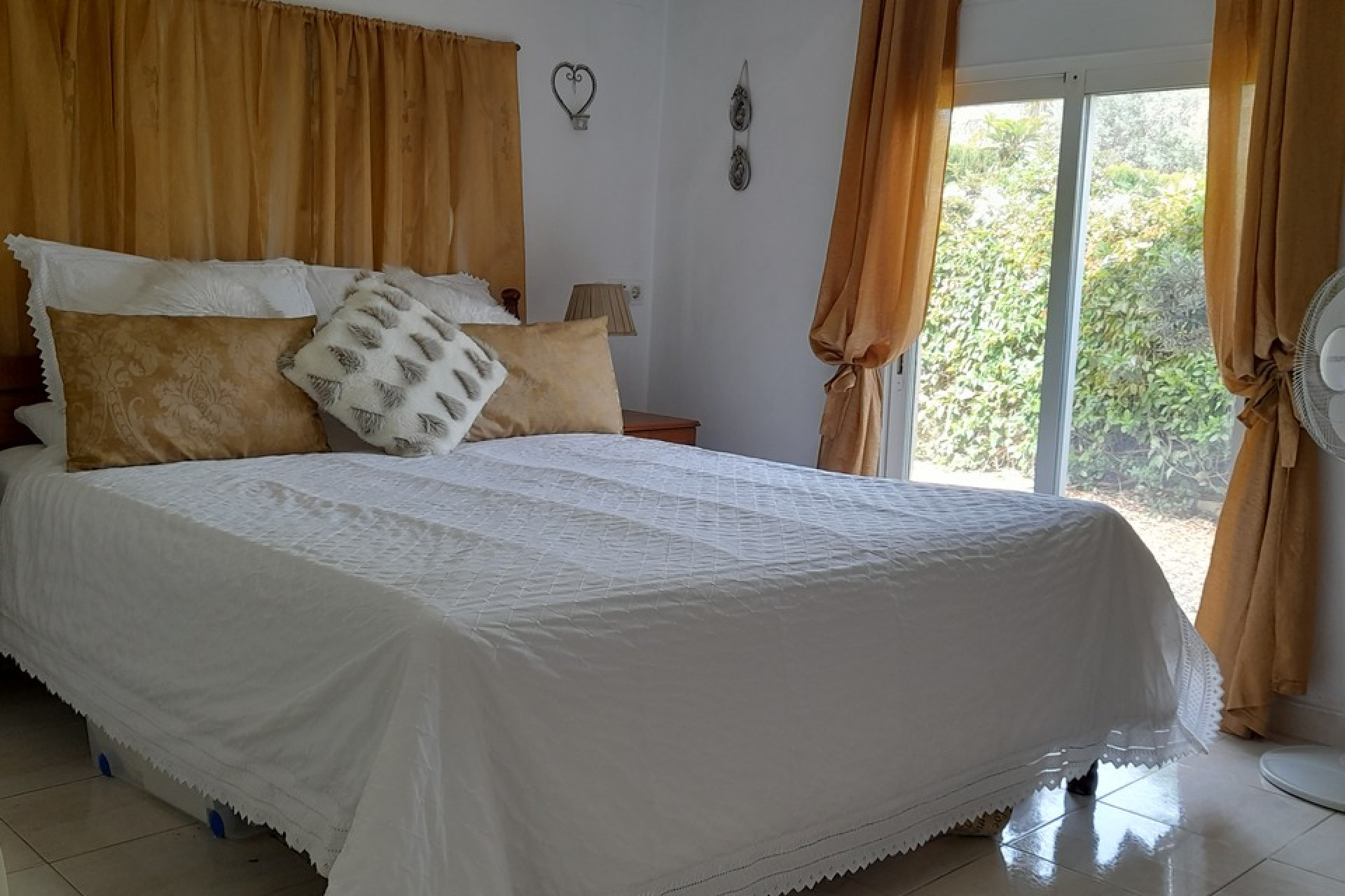 Herverkoop - Villa -
Orba - Inland