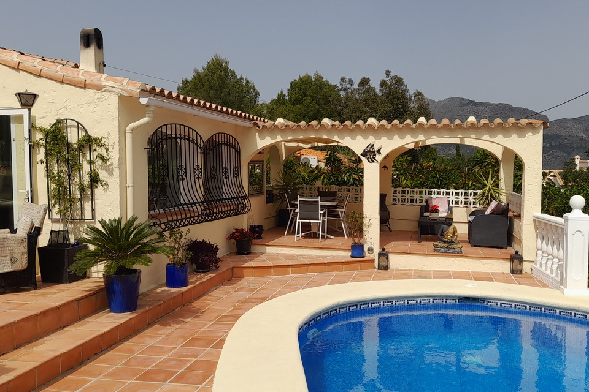 Herverkoop - Villa -
Orba - Inland