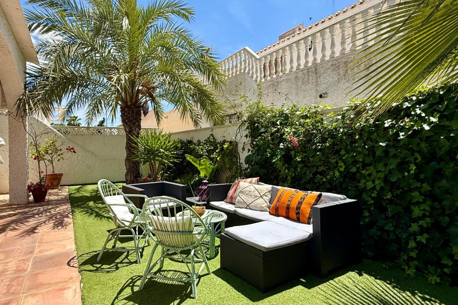 Herverkoop - Villa -
Orihuela Costa - Campoamor