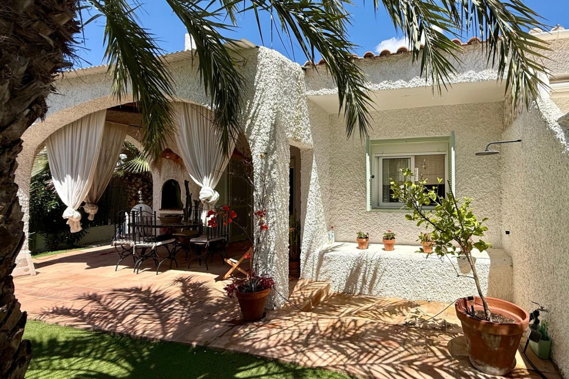 Herverkoop - Villa -
Orihuela Costa - Campoamor