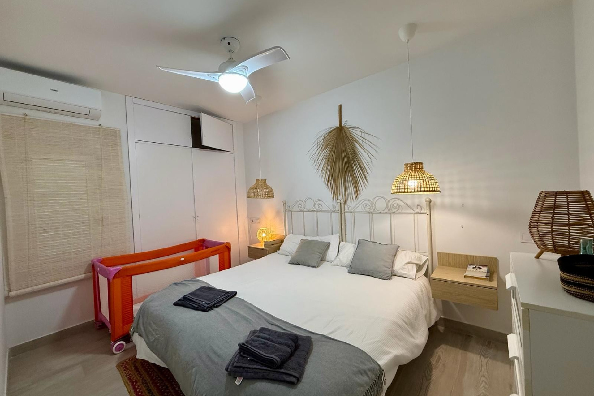 Herverkoop - Villa -
Orihuela Costa - Campoamor