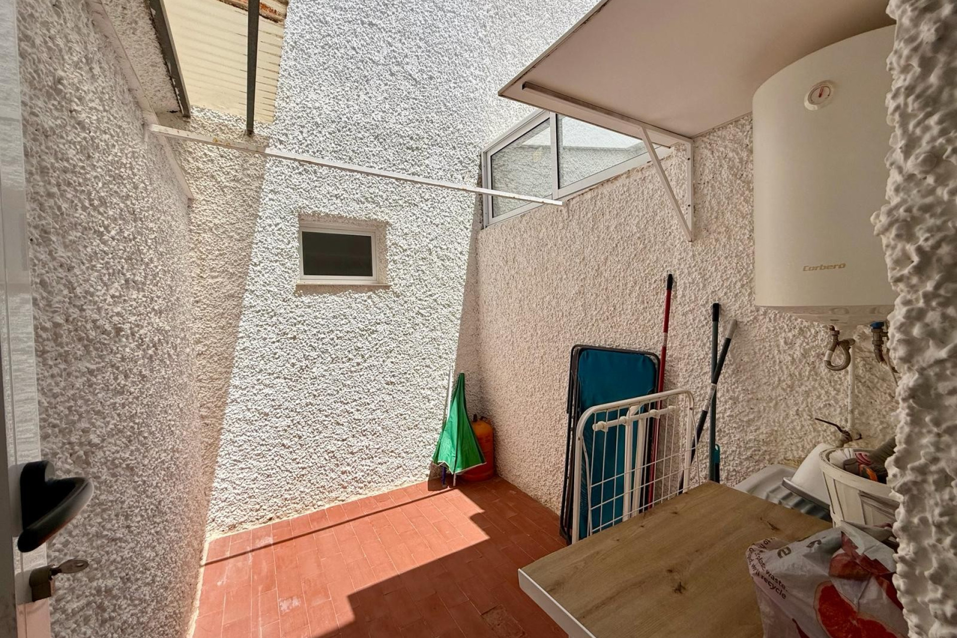 Herverkoop - Villa -
Orihuela Costa - Campoamor