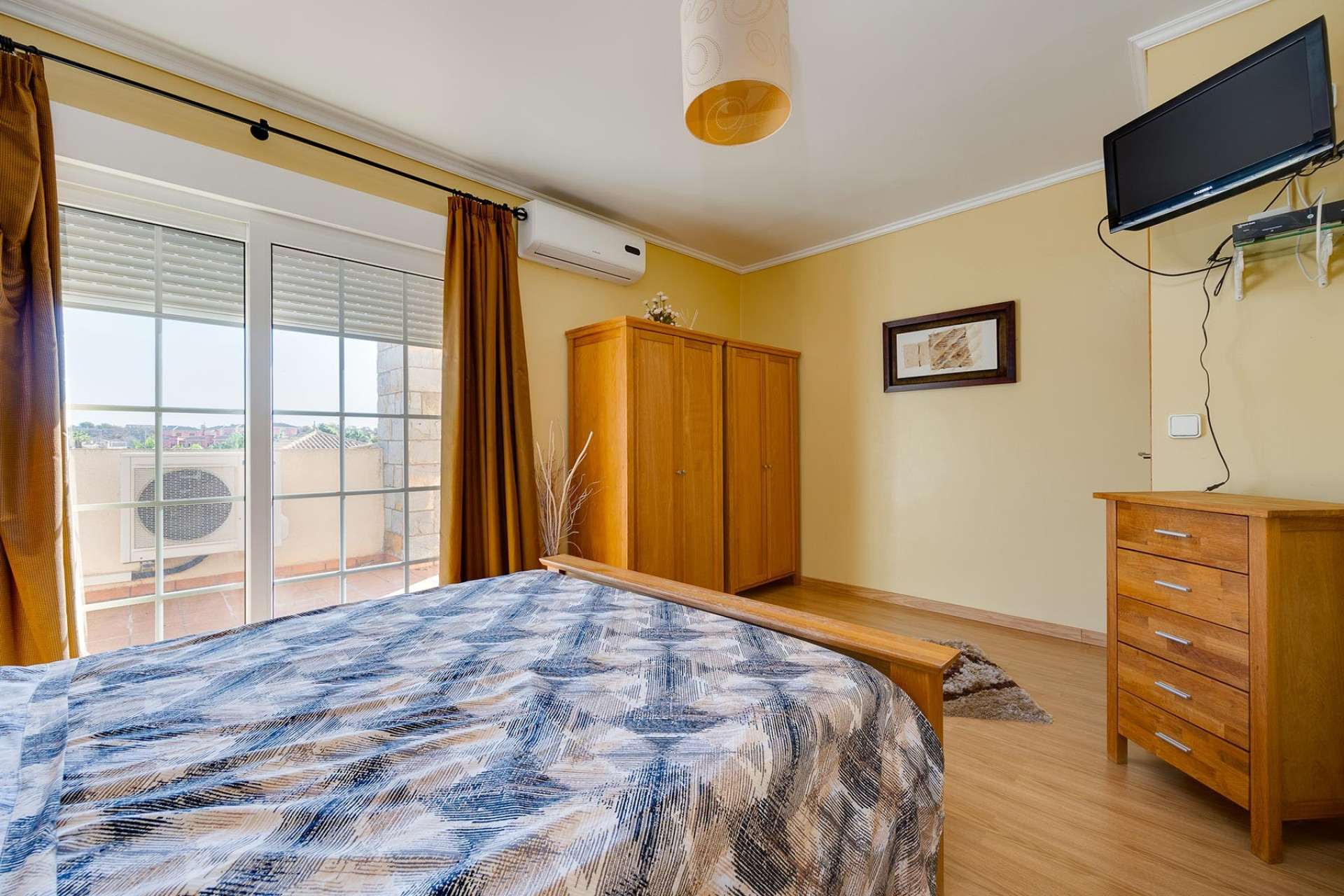 Herverkoop - Villa -
Orihuela Costa - Costa Blanca