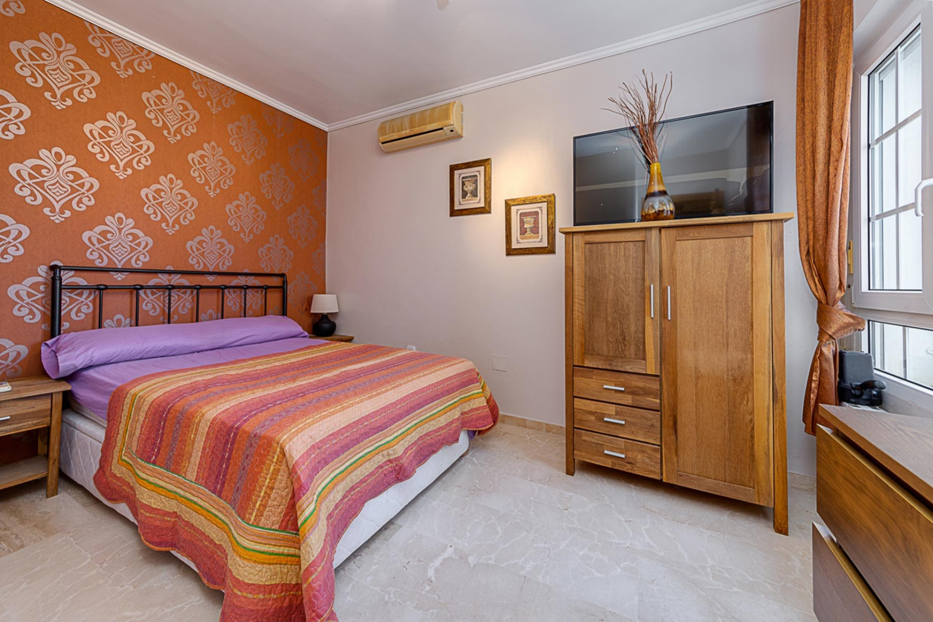 Herverkoop - Villa -
Orihuela Costa - Costa Blanca