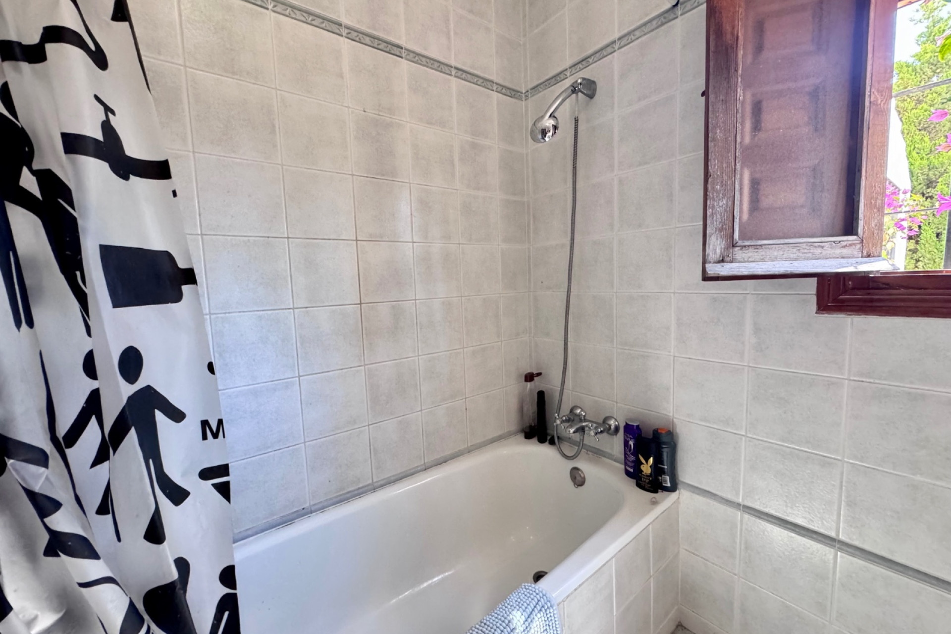 Herverkoop - Villa -
Orihuela Costa - Costa Blanca