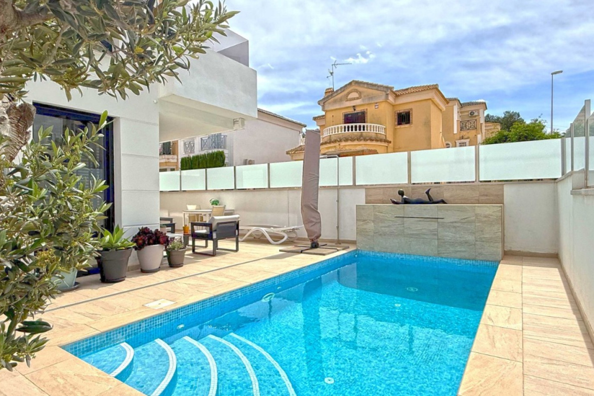 Herverkoop - Villa -
Orihuela Costa - Costa Blanca
