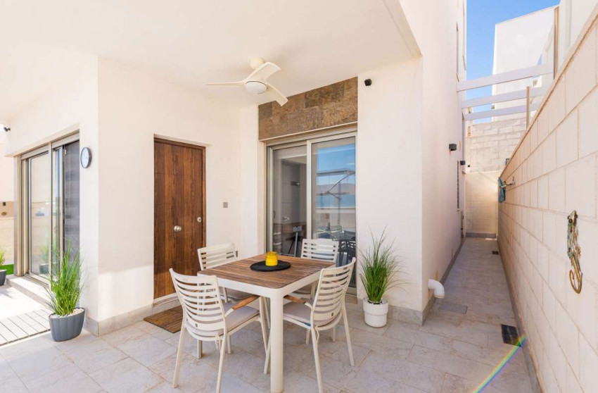 Herverkoop - Villa -
Orihuela Costa - Costa Blanca