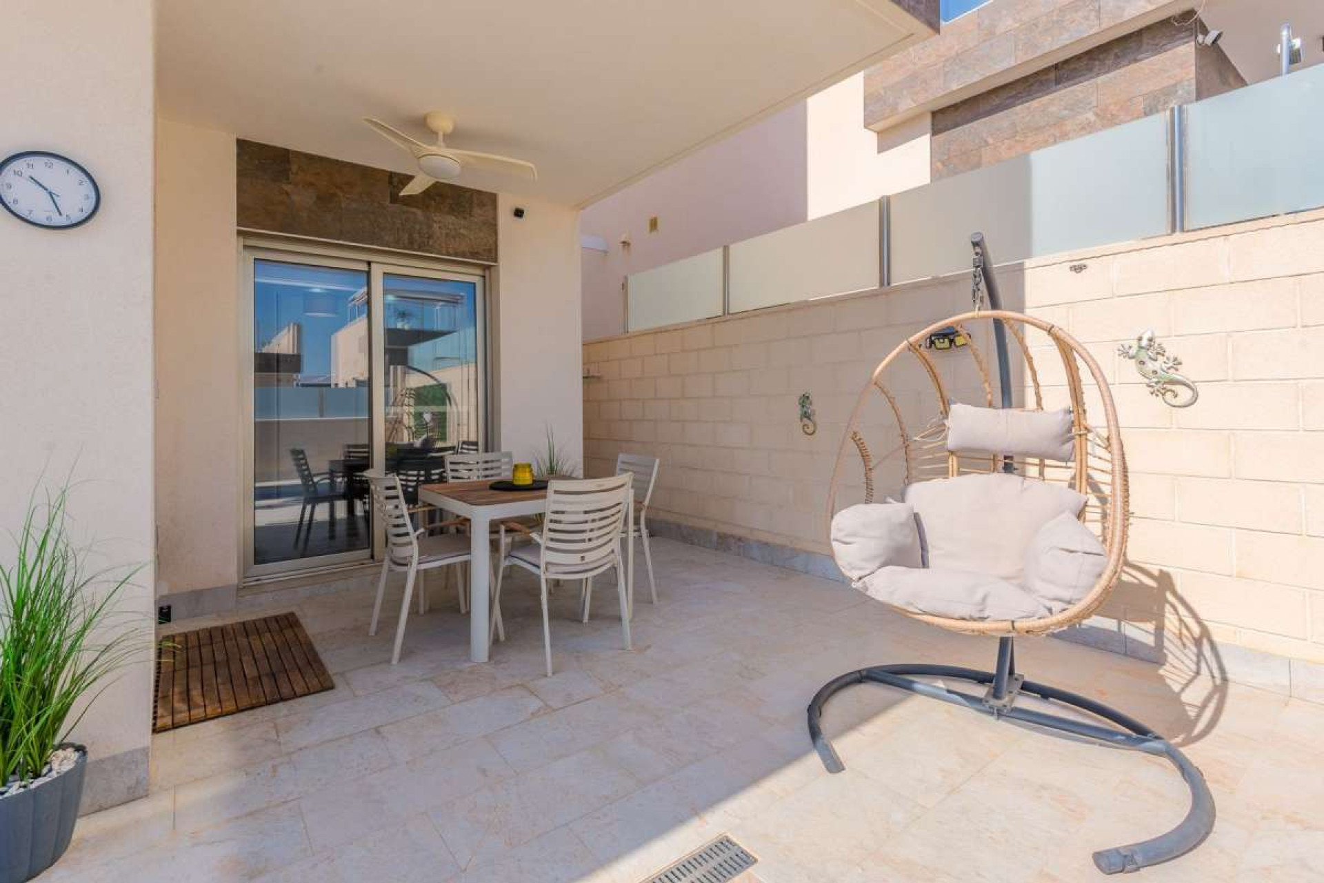 Herverkoop - Villa -
Orihuela Costa - Costa Blanca