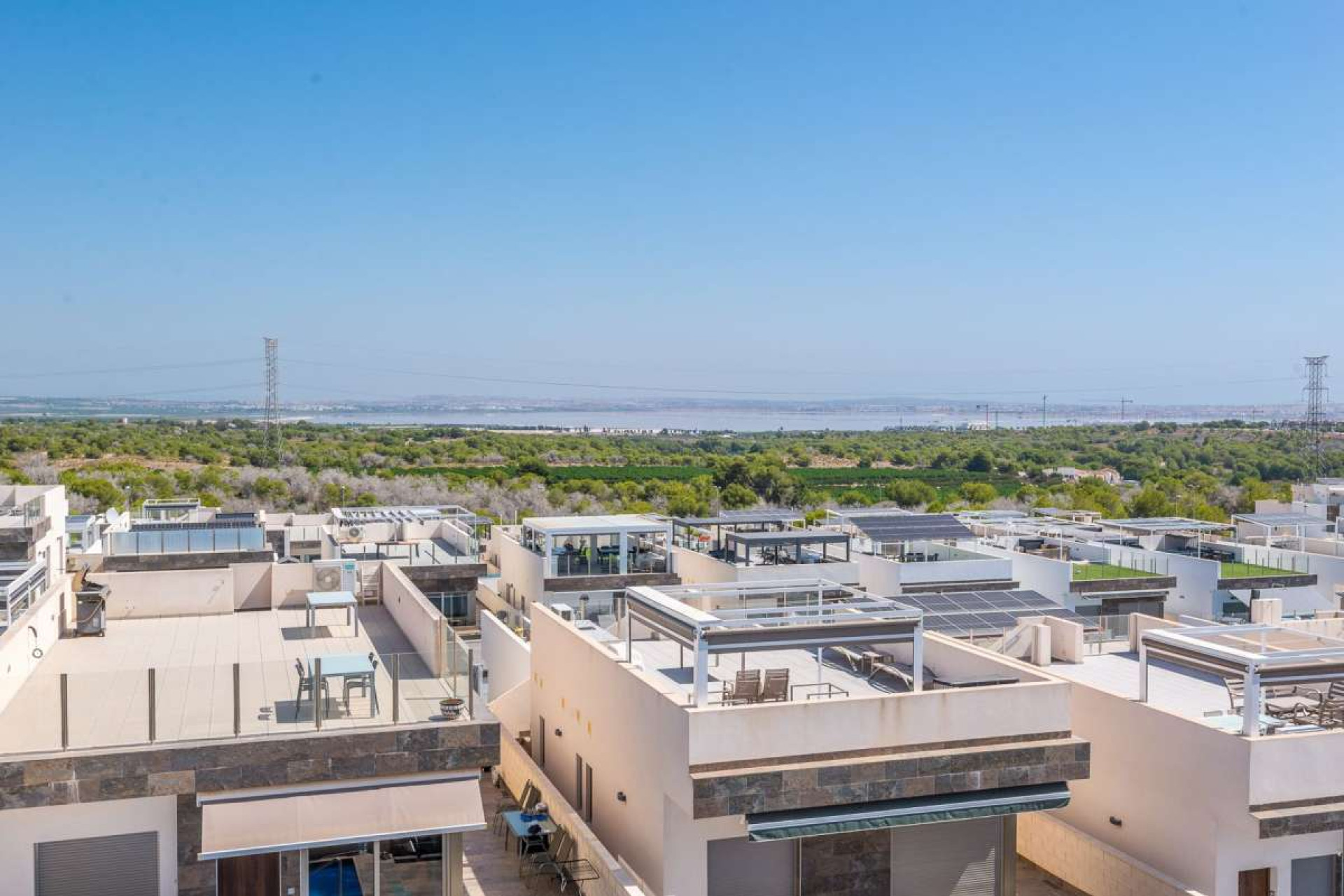 Herverkoop - Villa -
Orihuela Costa - Costa Blanca
