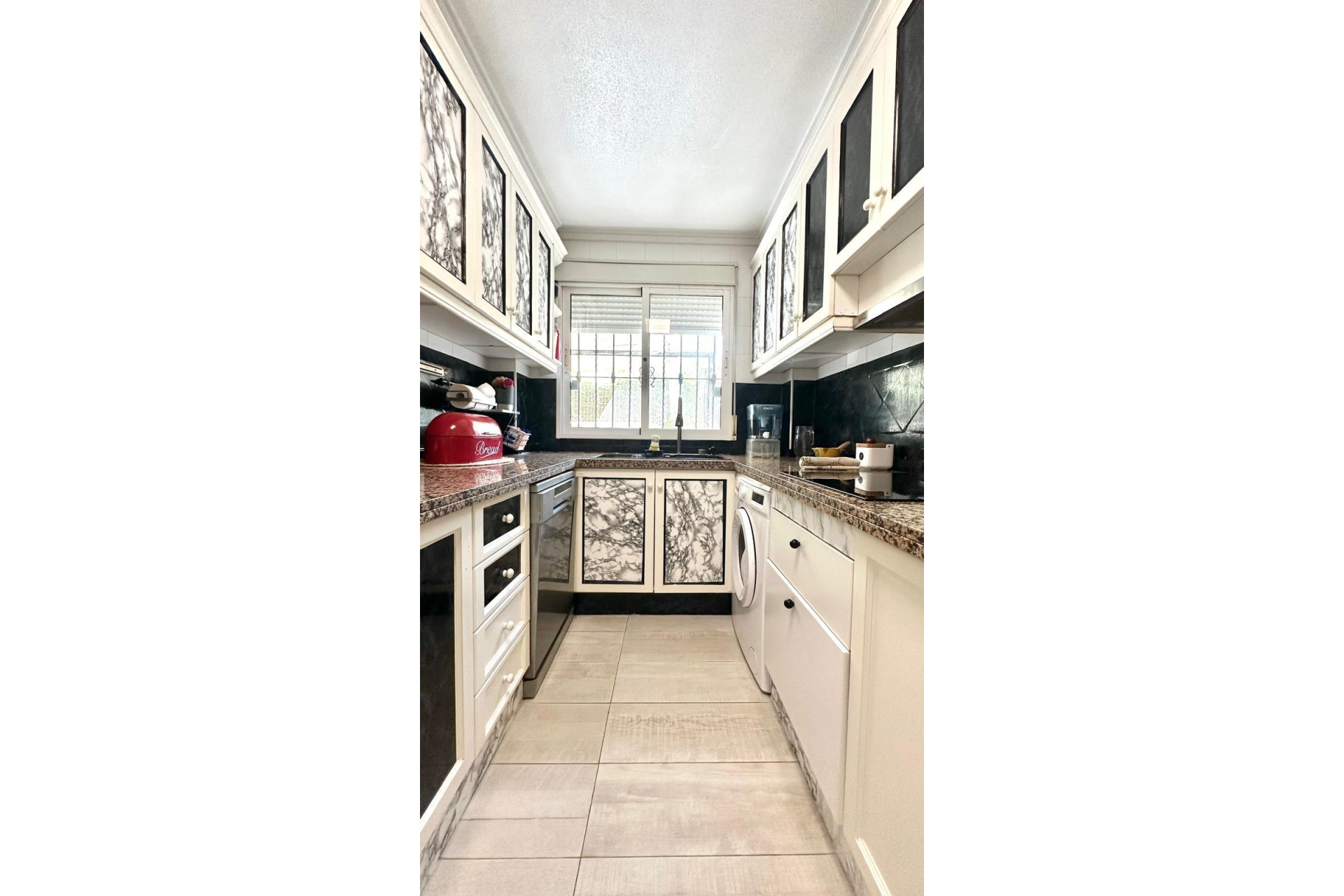 Herverkoop - Villa -
Orihuela Costa - La Regia