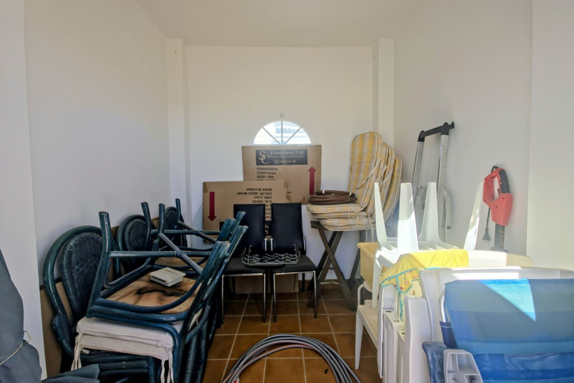 Herverkoop - Villa -
Orihuela Costa - Las Filipinas