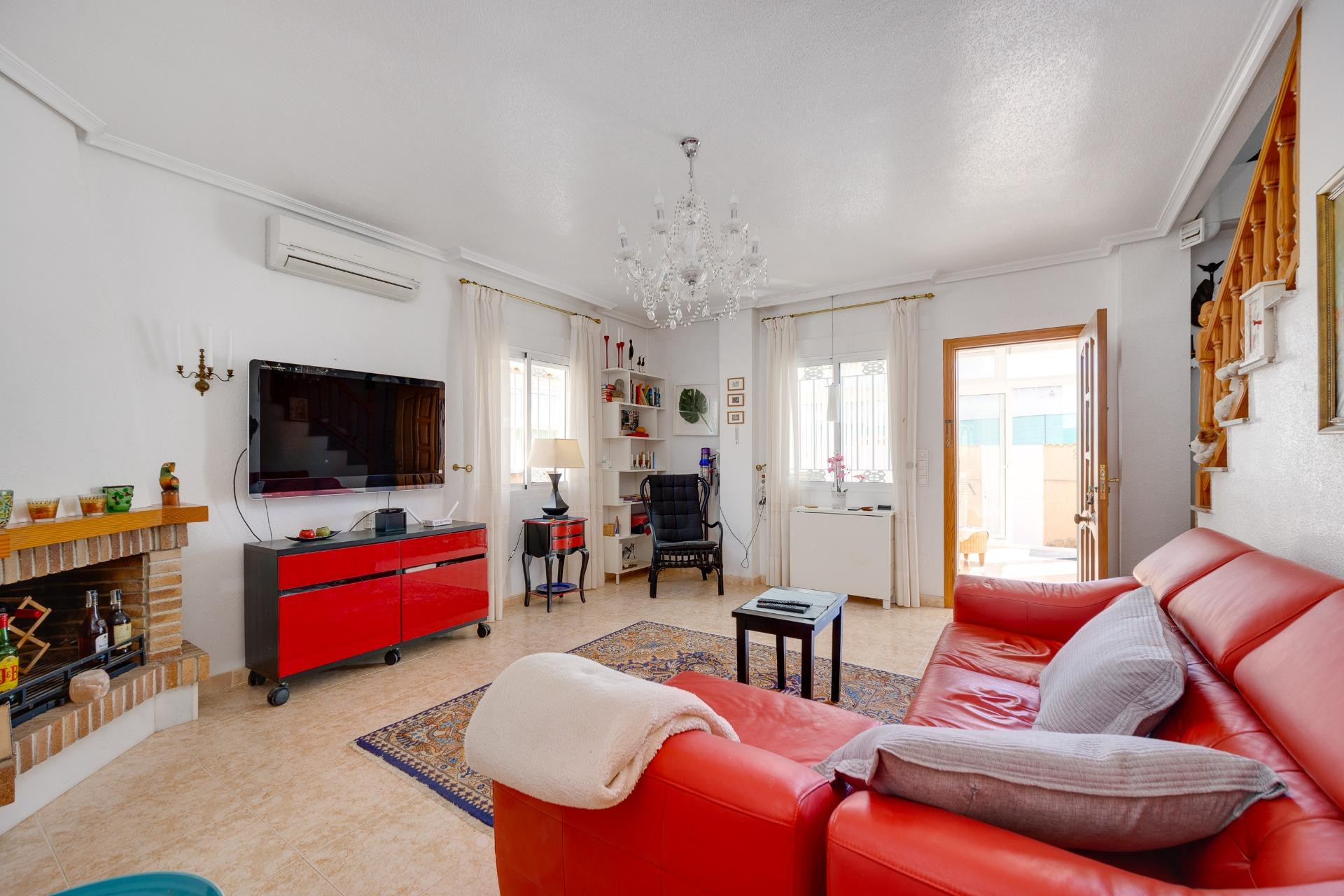 Herverkoop - Villa -
Orihuela Costa - Lomas de Don Juan