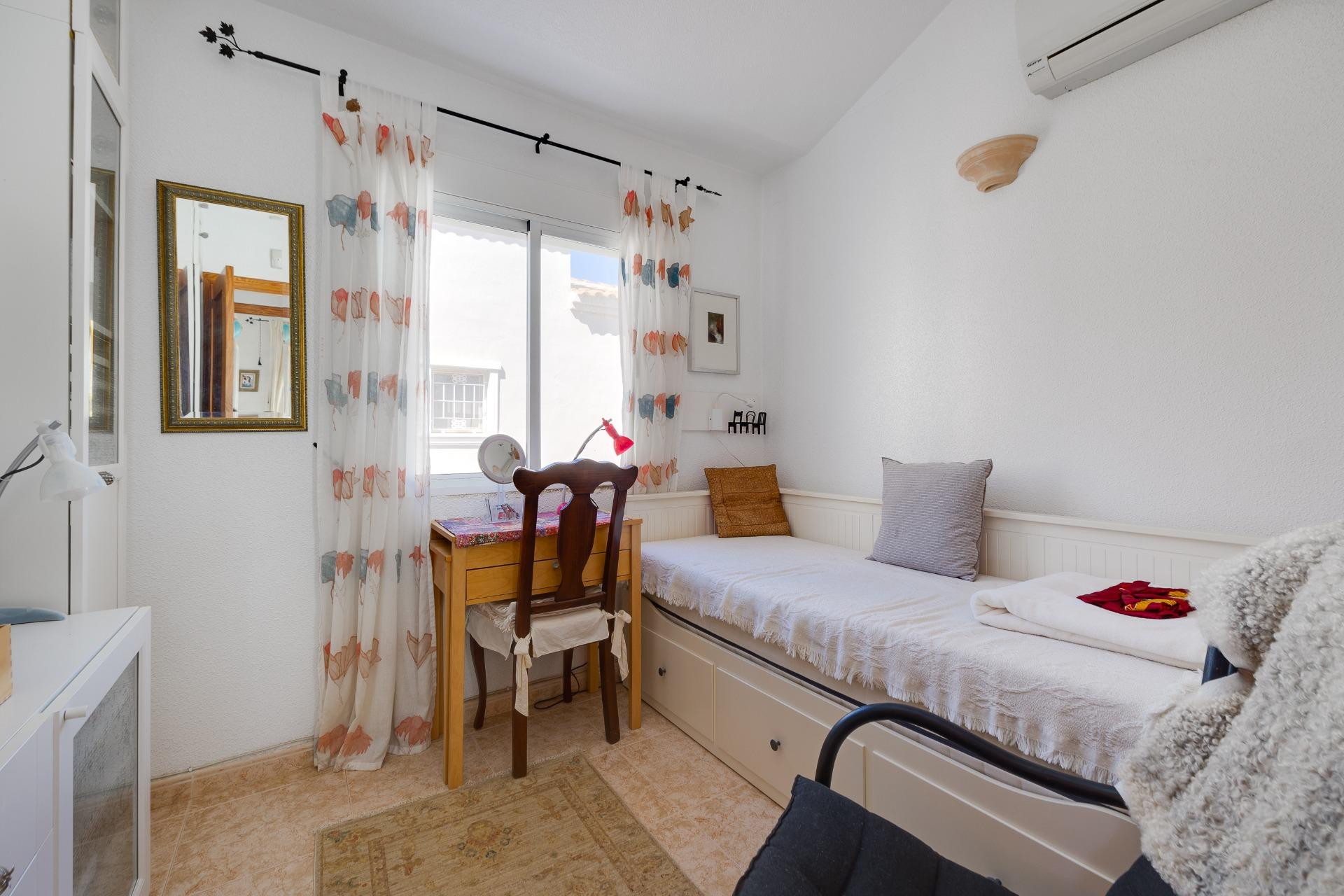 Herverkoop - Villa -
Orihuela Costa - Lomas de Don Juan