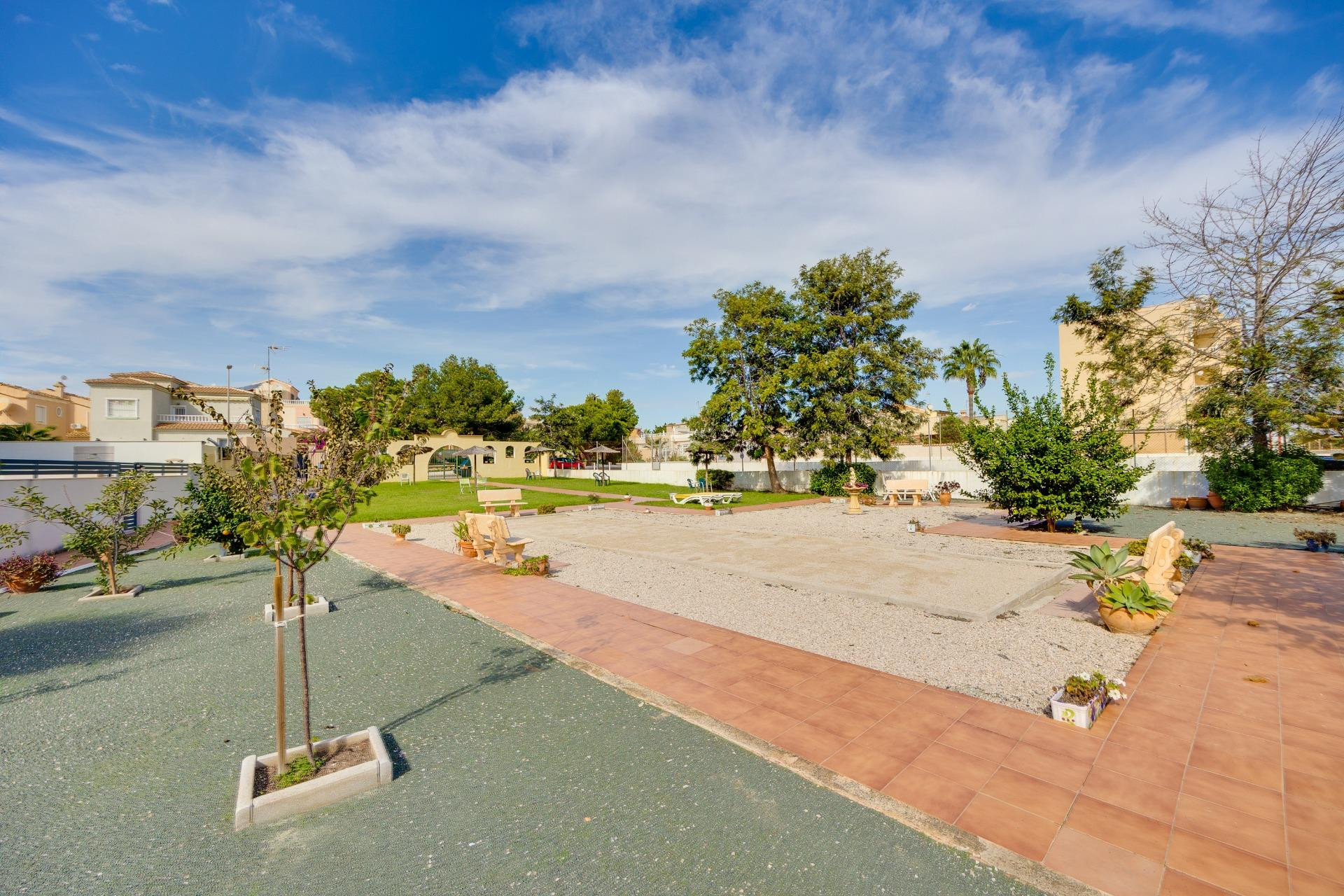 Herverkoop - Villa -
Orihuela Costa - Lomas de Don Juan