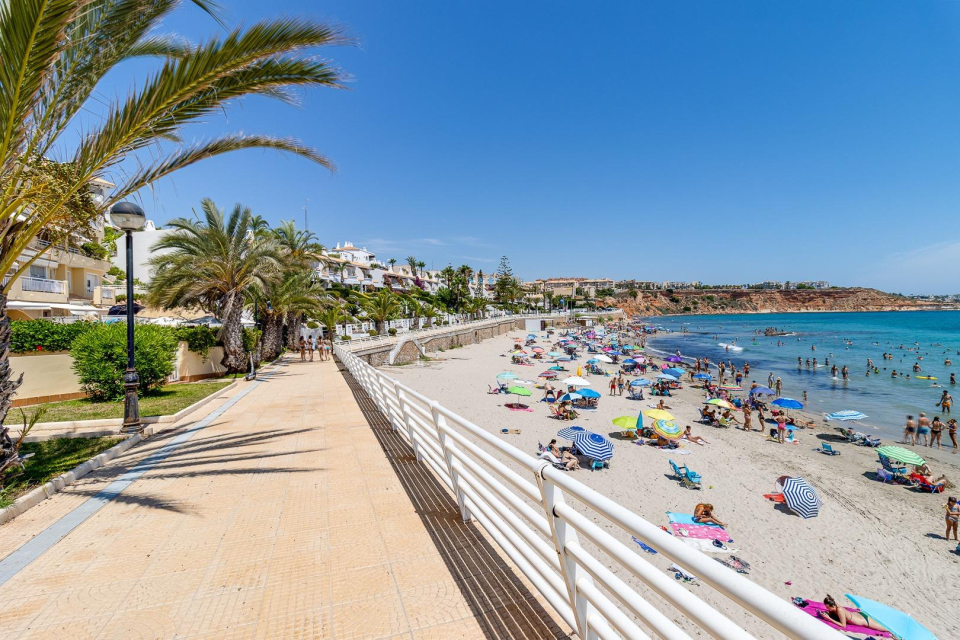 Herverkoop - Villa -
Orihuela Costa - Lomas de Don Juan