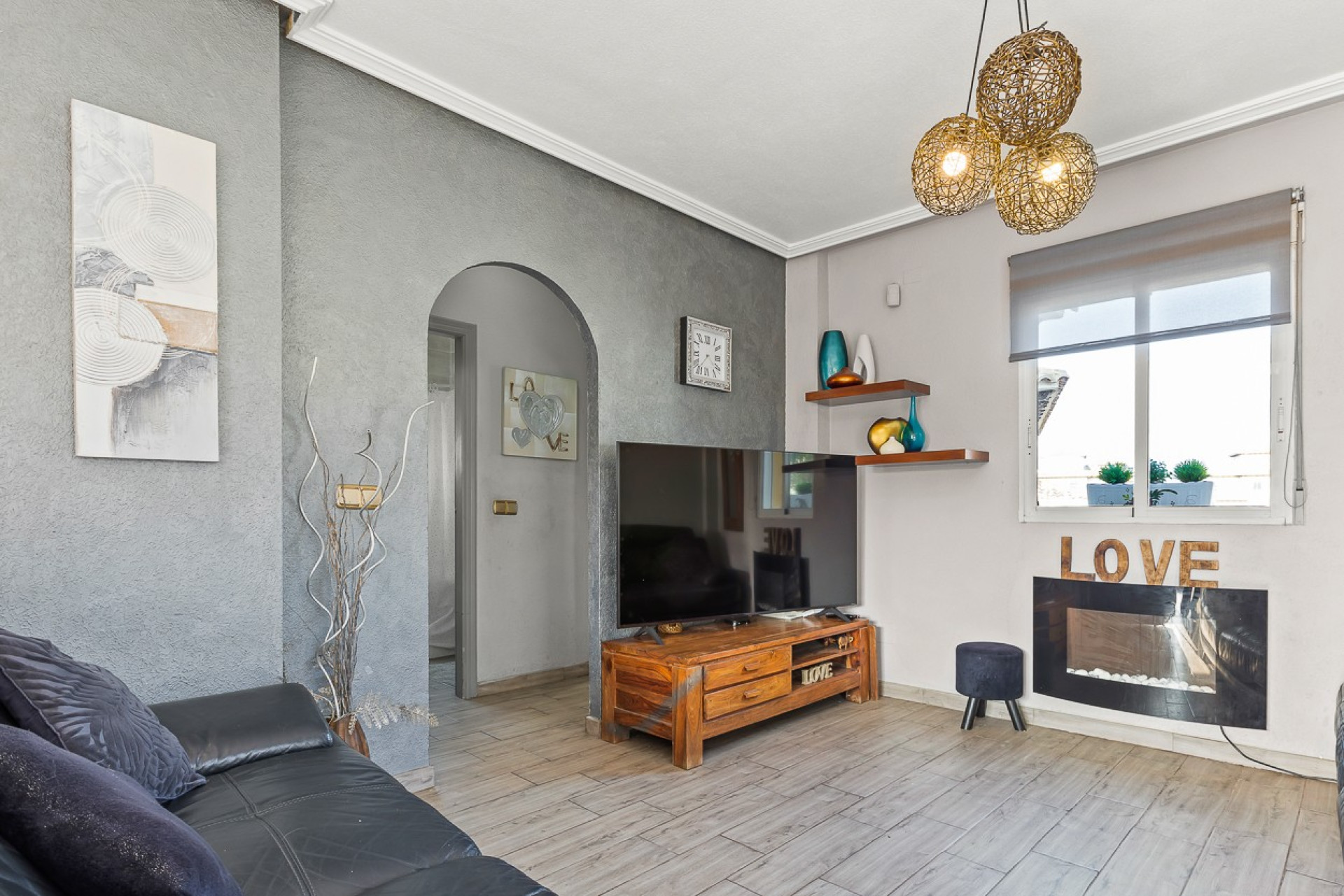 Herverkoop - Villa -
Orihuela Costa - Playa Flamenca